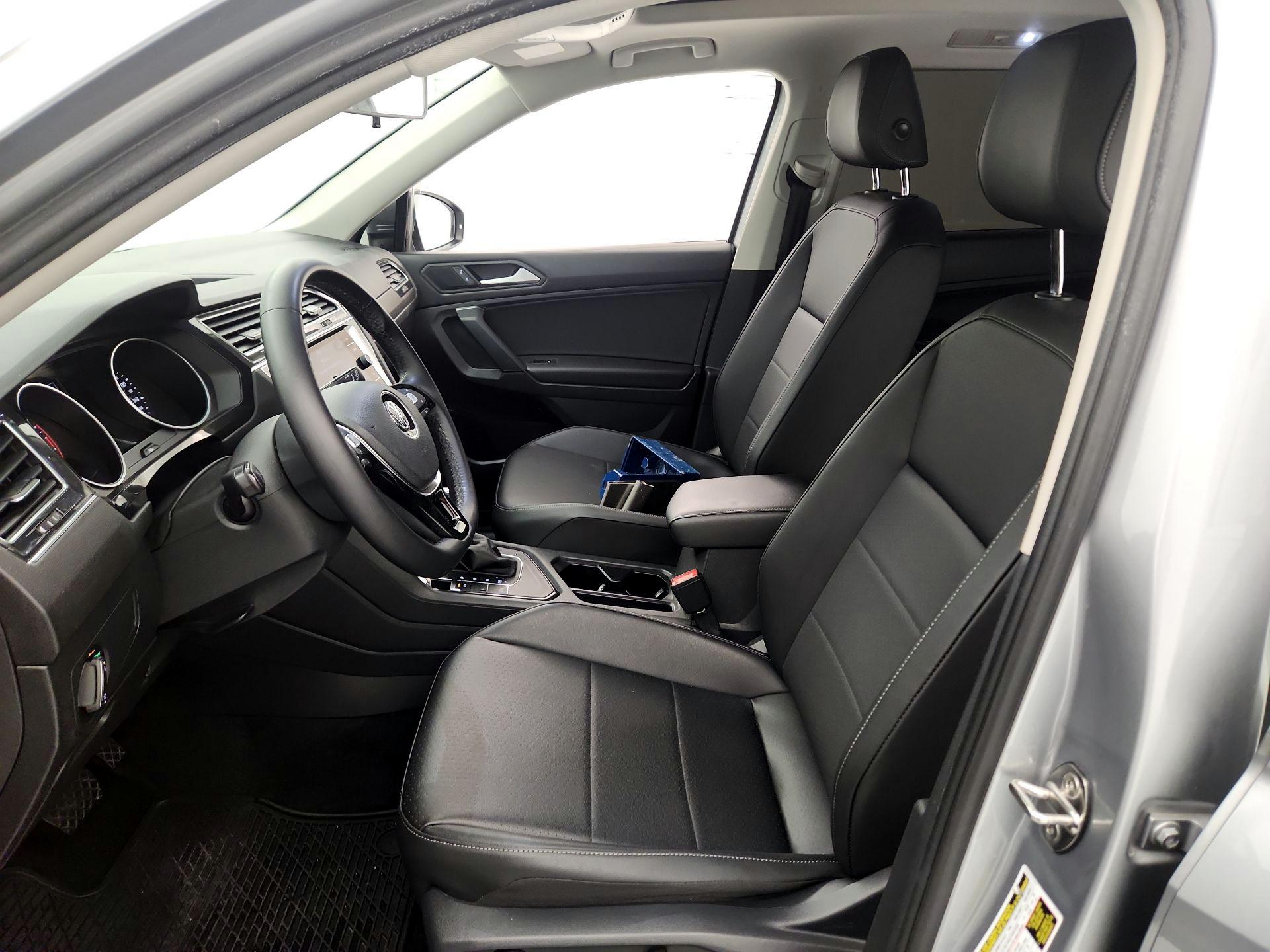 Thumbnail: 2019 Volkswagen Tiguan - 11