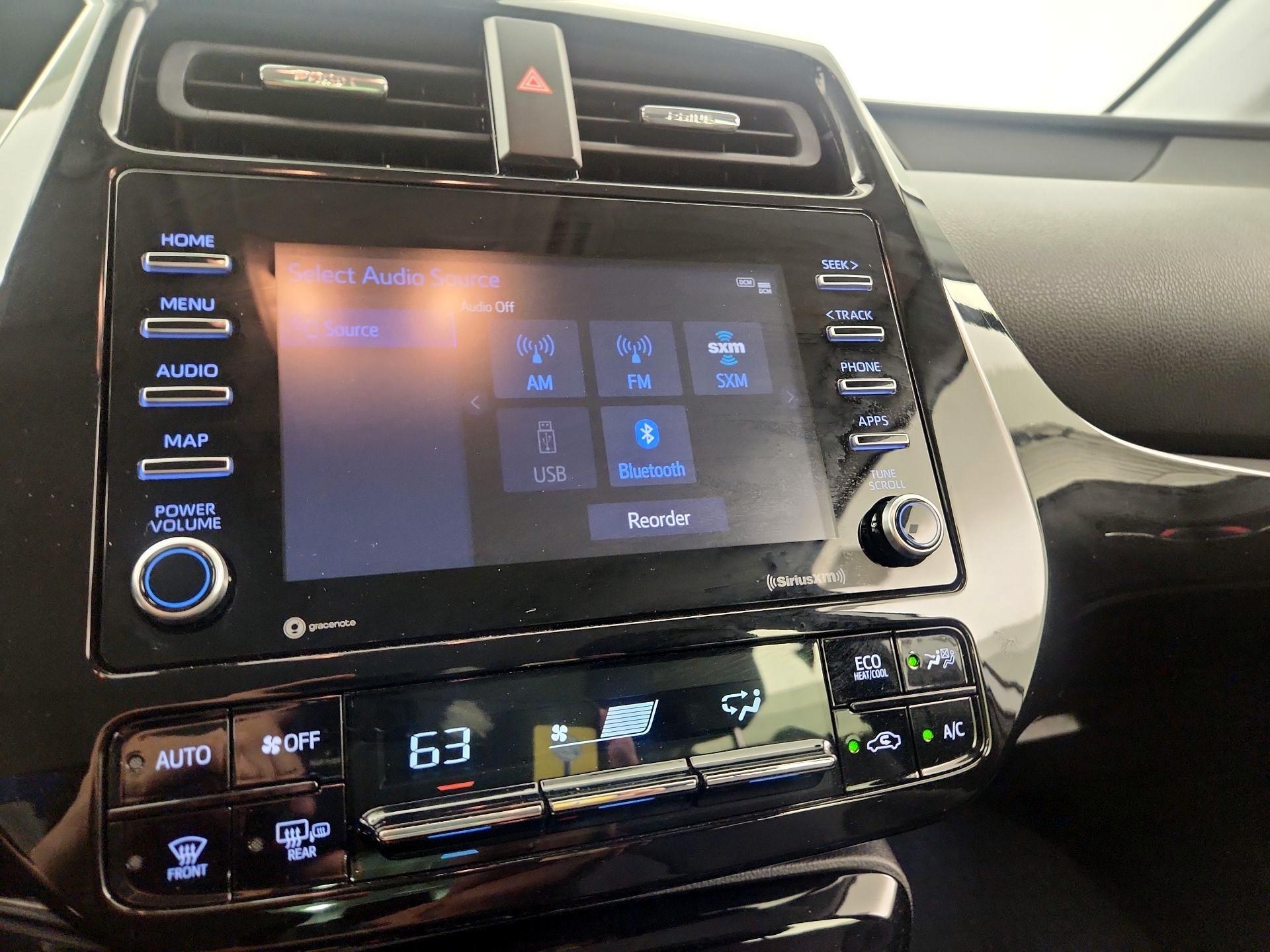 Thumbnail: 2022 Toyota Prius - 15