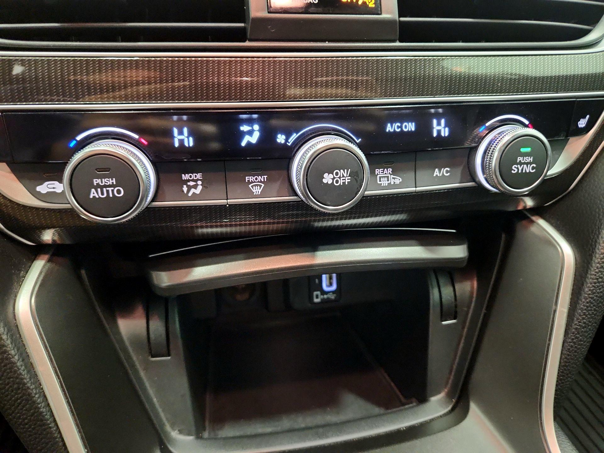 Thumbnail: 2018 Honda Accord - 16