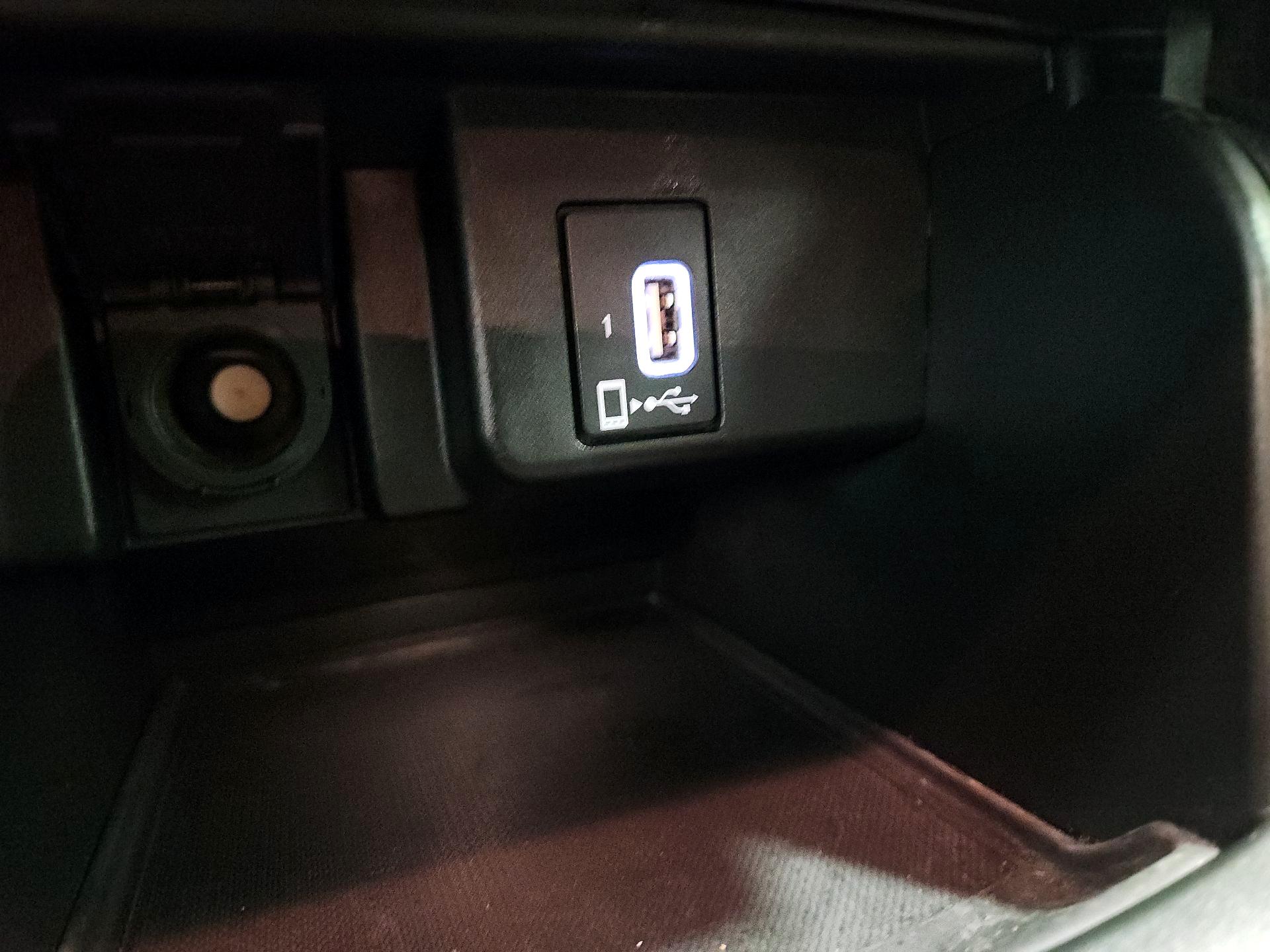 Thumbnail: 2018 Honda Accord - 18