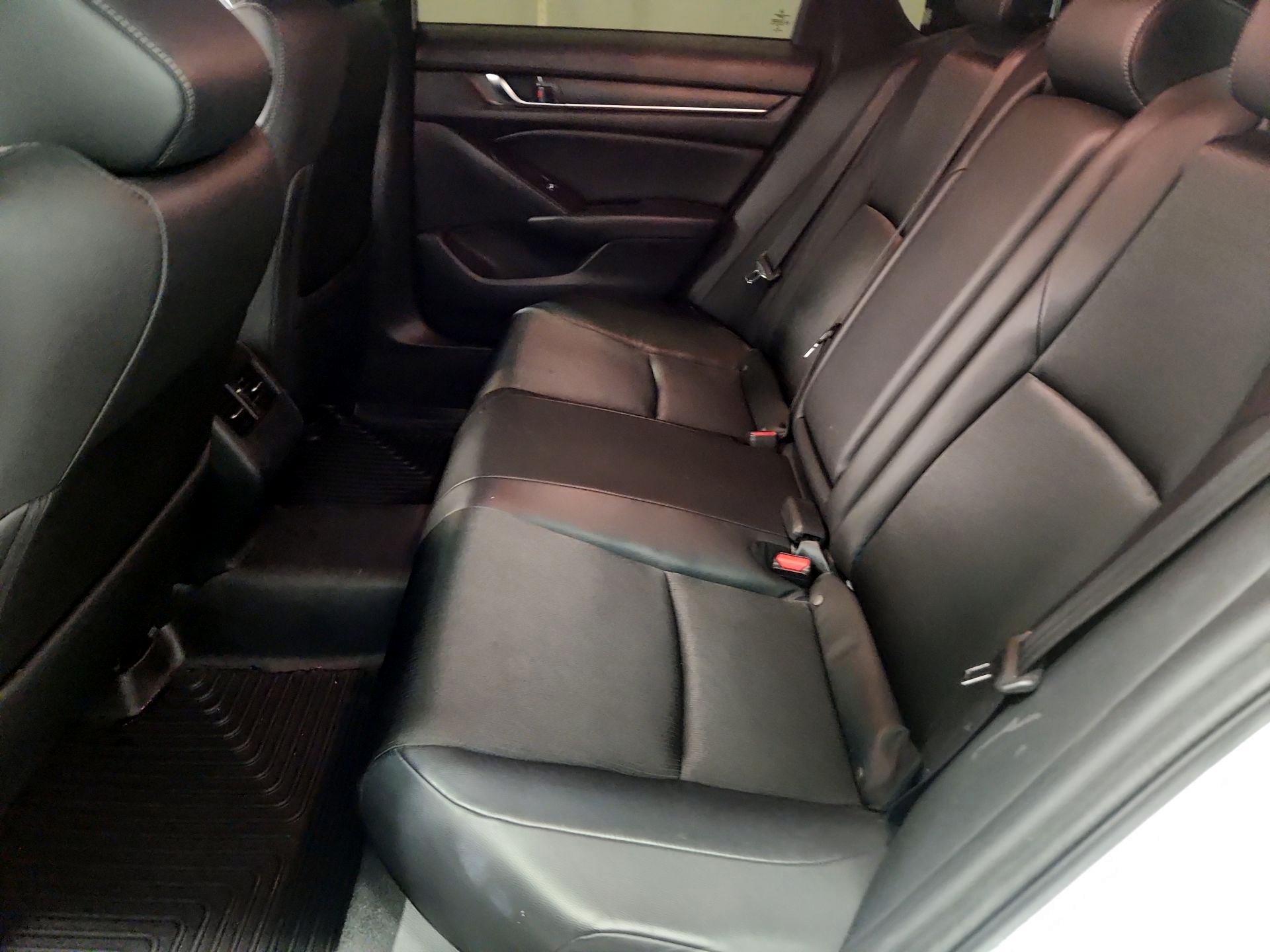 Thumbnail: 2018 Honda Accord - 20