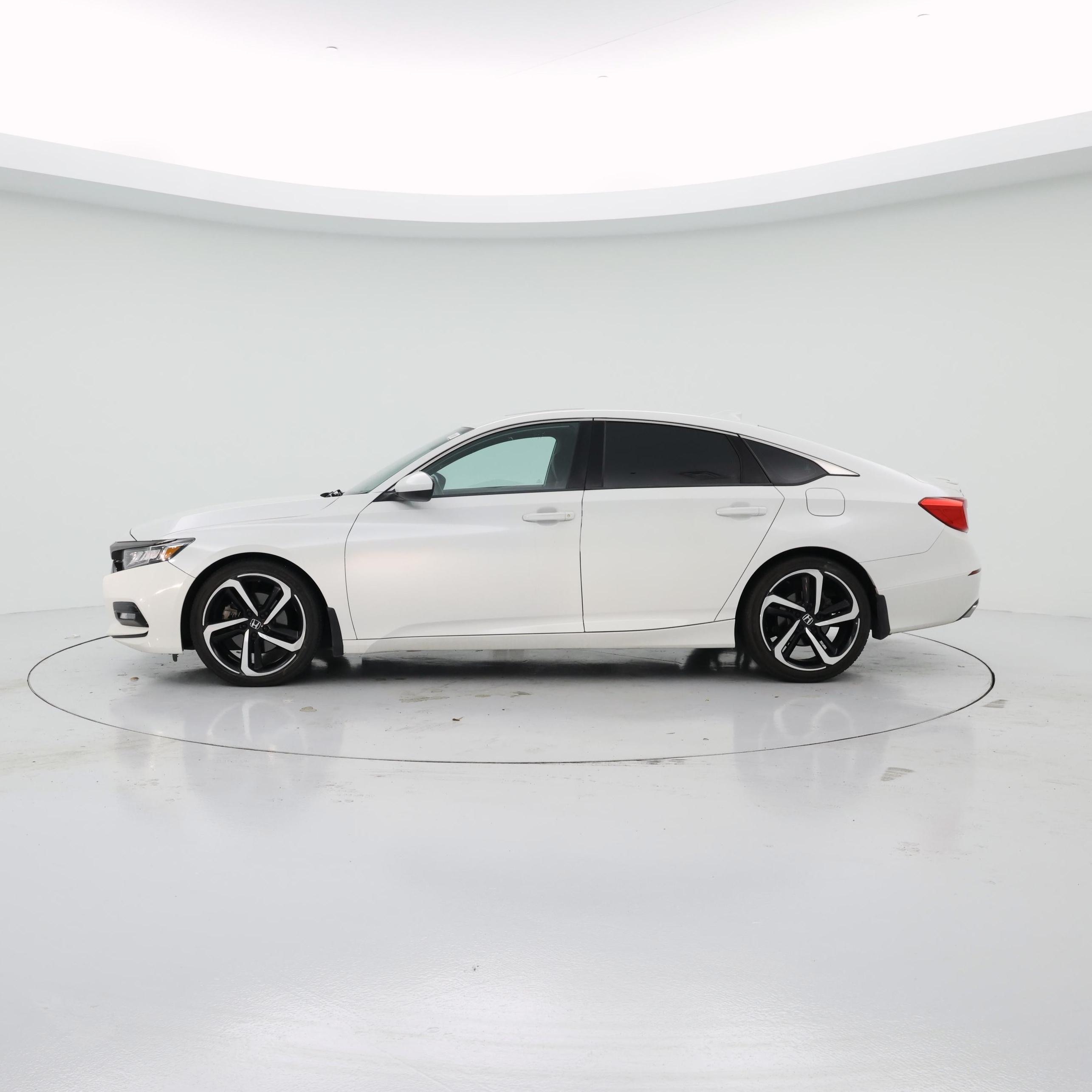 Thumbnail: 2018 Honda Accord - 3