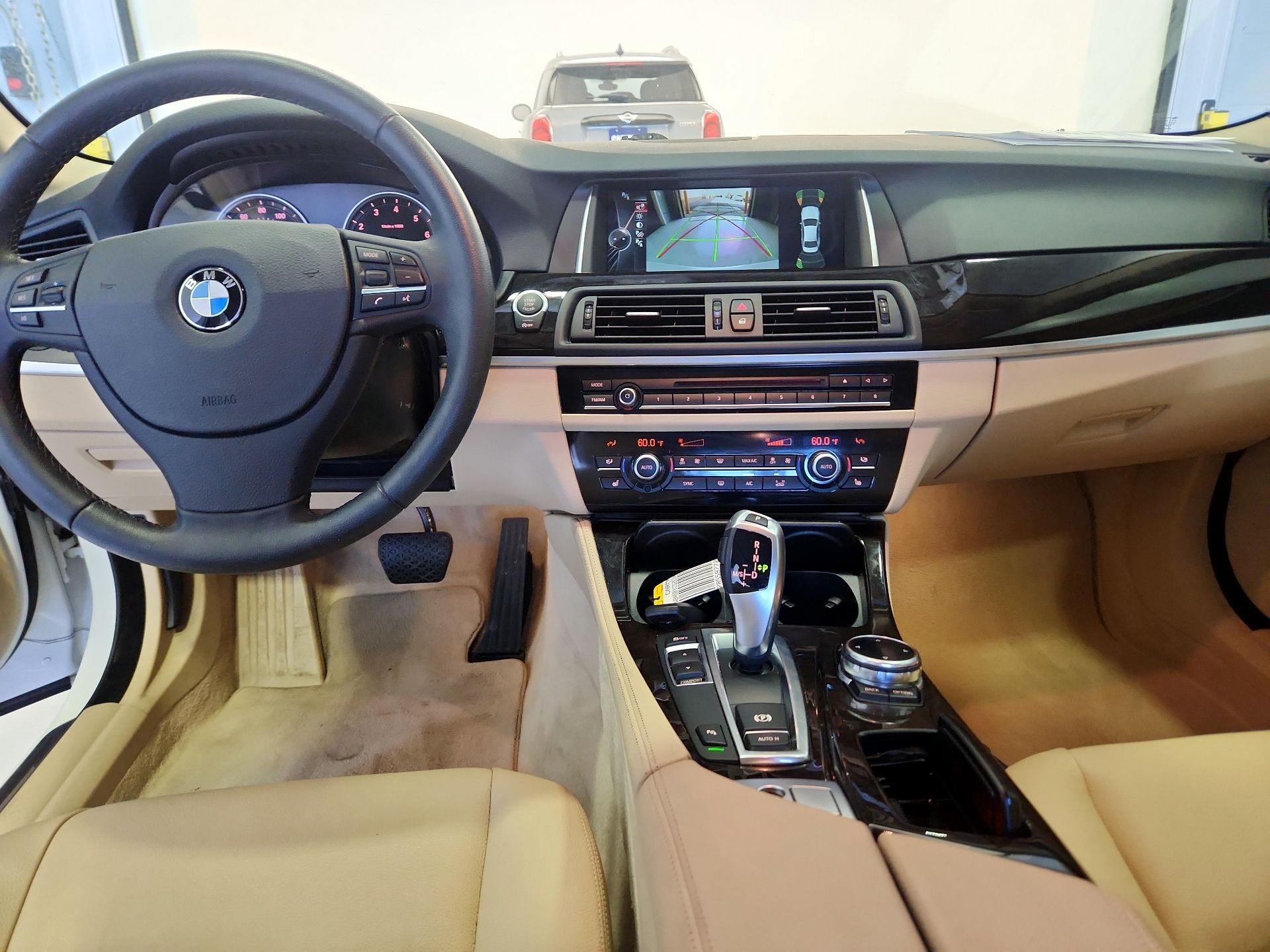 Thumbnail: 2014 BMW 5 Series - 9