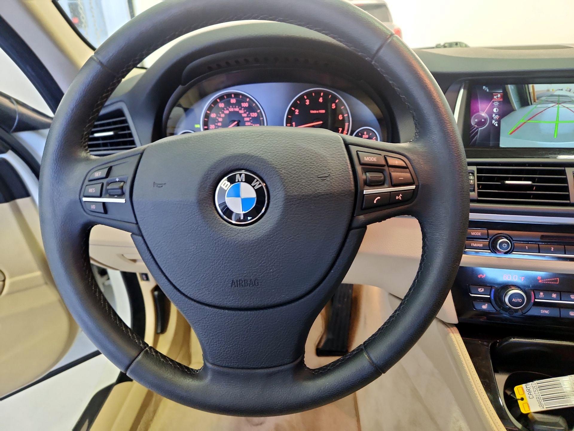 Thumbnail: 2014 BMW 5 Series - 10