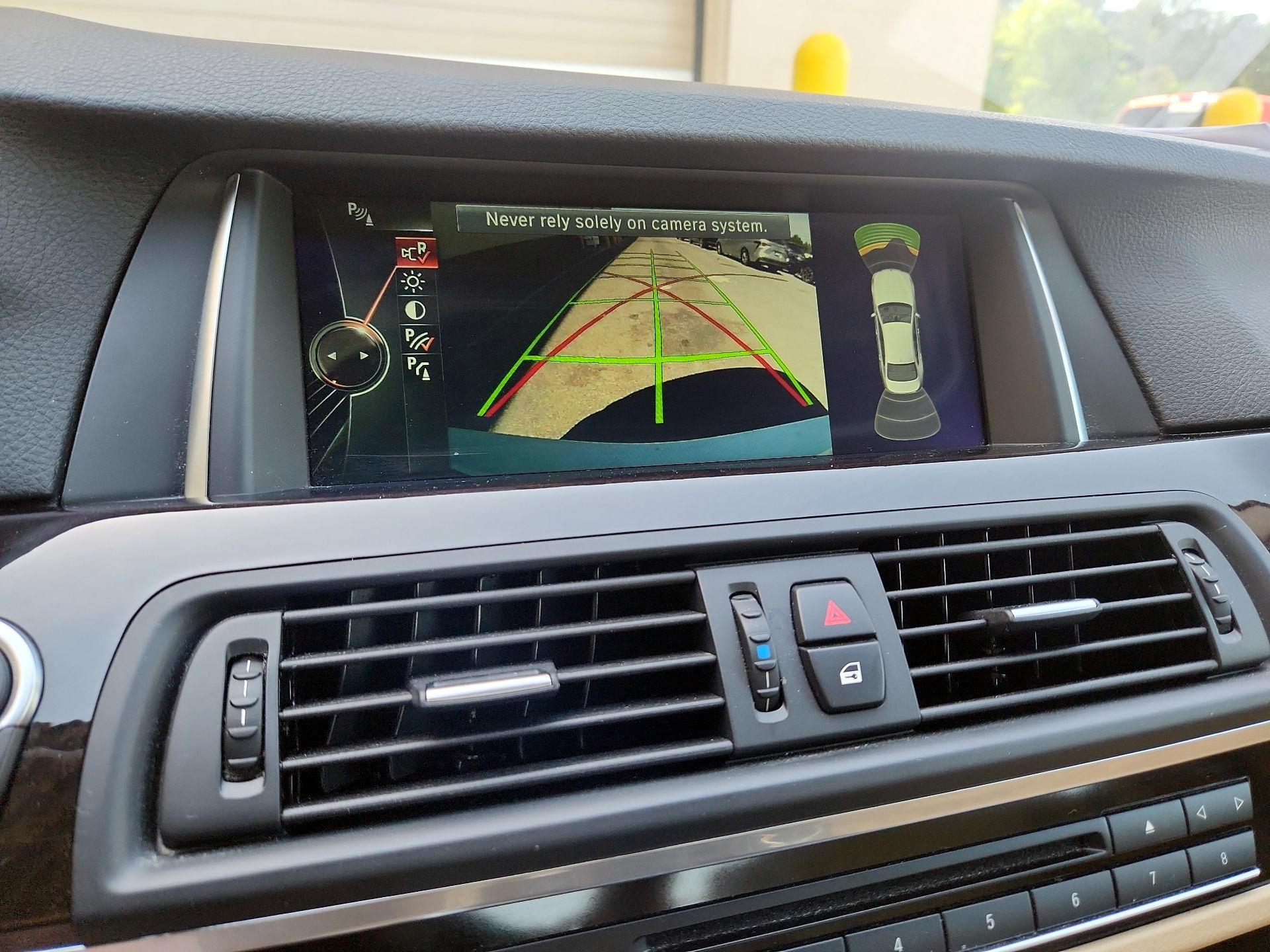 Thumbnail: 2014 BMW 5 Series - 13