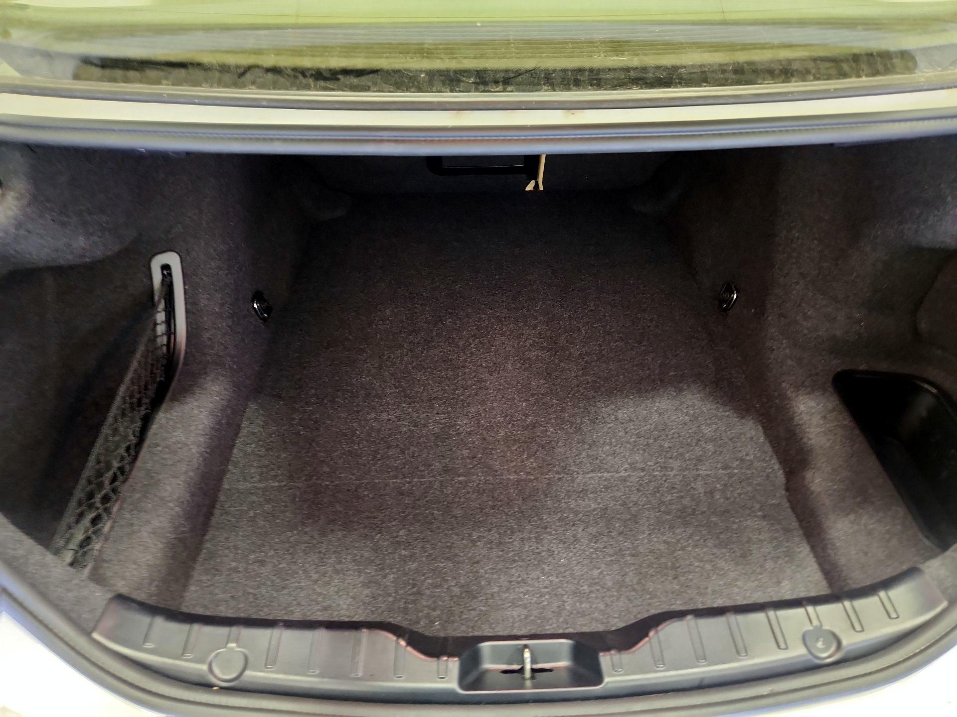 Thumbnail: 2014 BMW 5 Series - 18