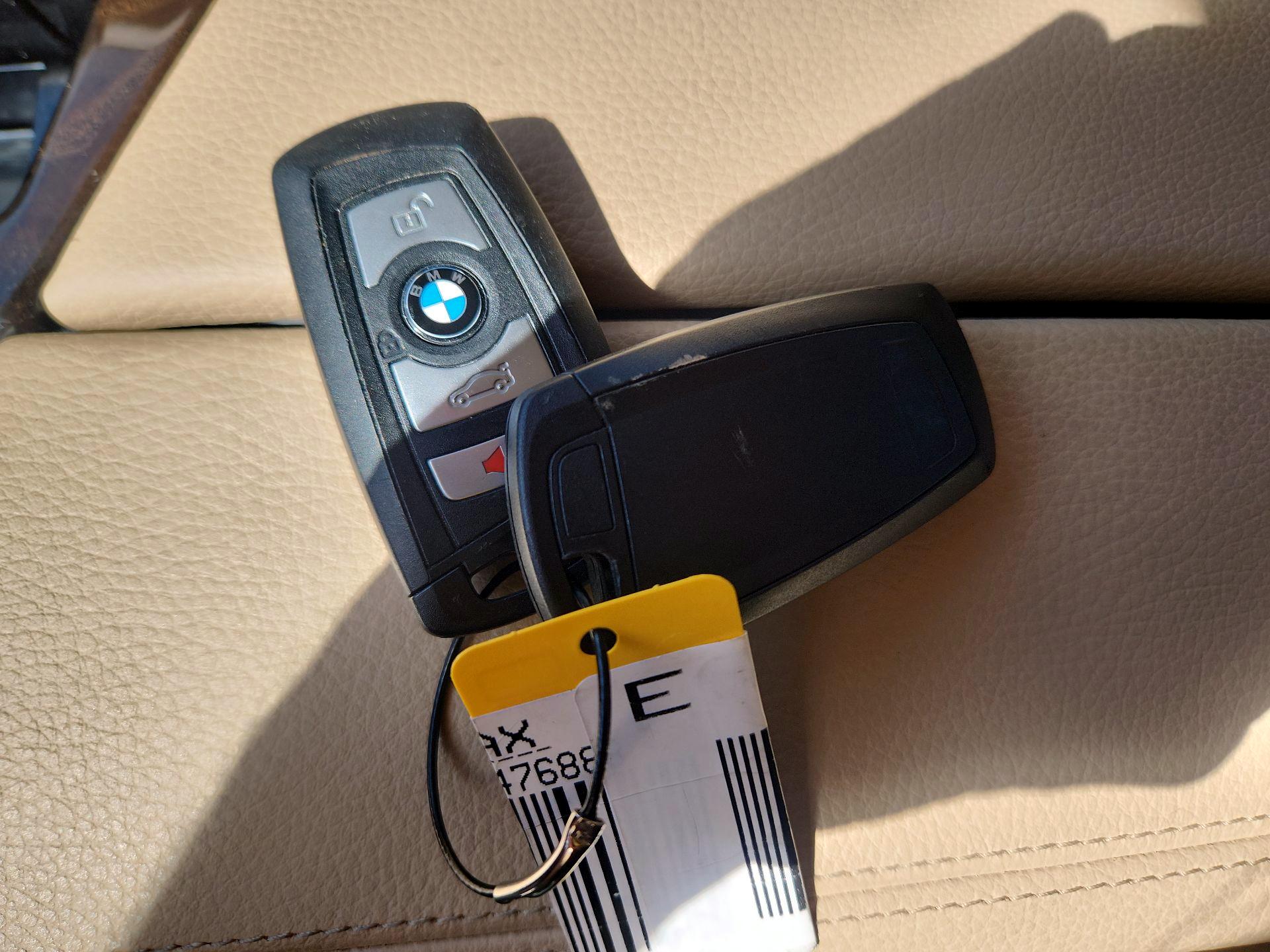 Thumbnail: 2014 BMW 5 Series - 20