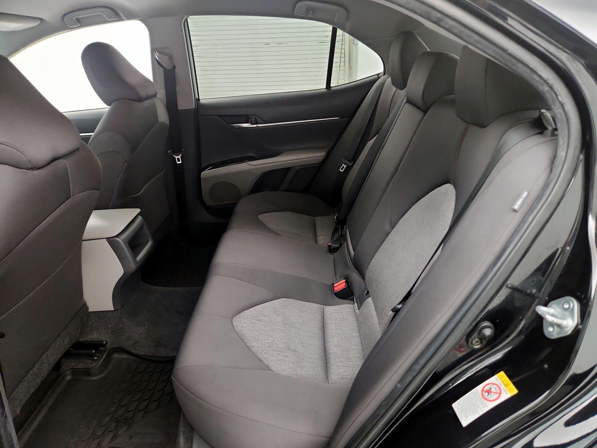 Thumbnail: 2018 Toyota Camry - 19