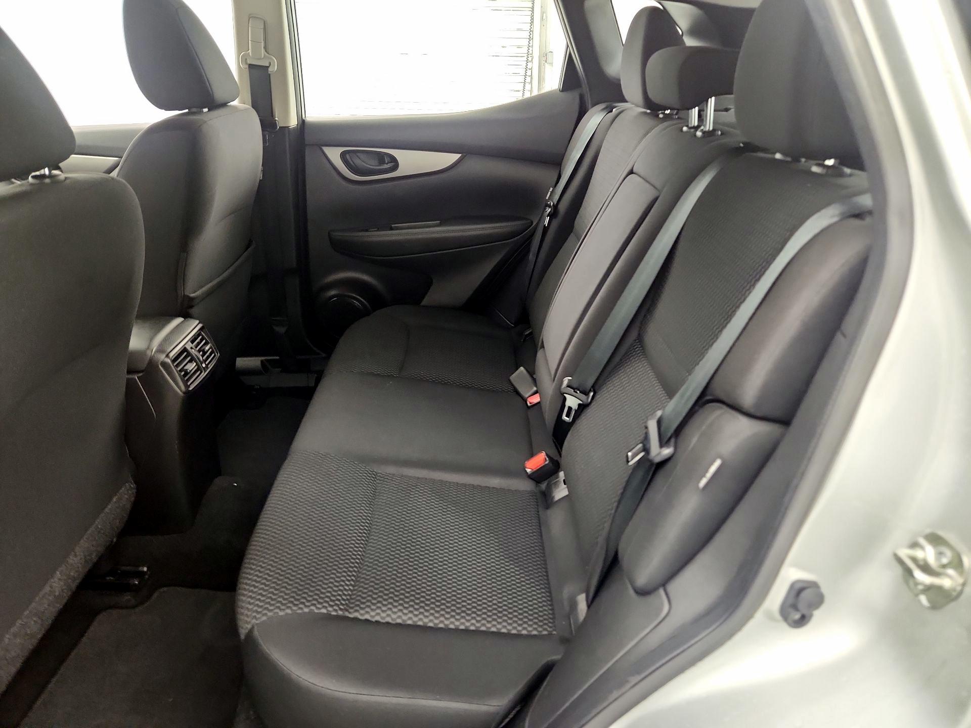 Thumbnail: 2022 Nissan Rogue Sport - 19