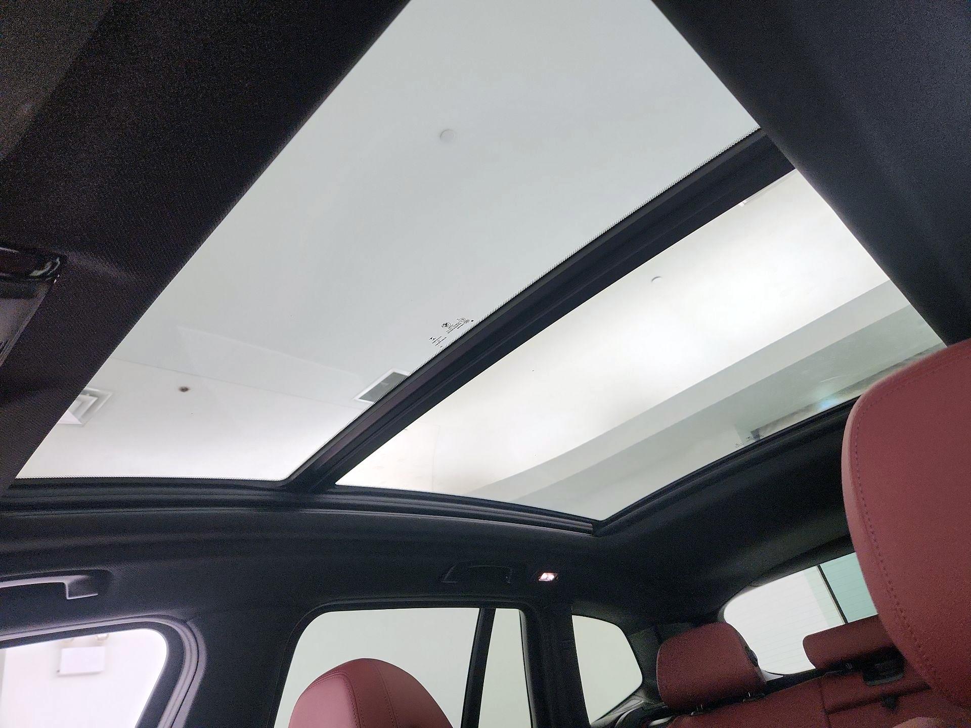 Thumbnail: 2022 BMW X3 - 20