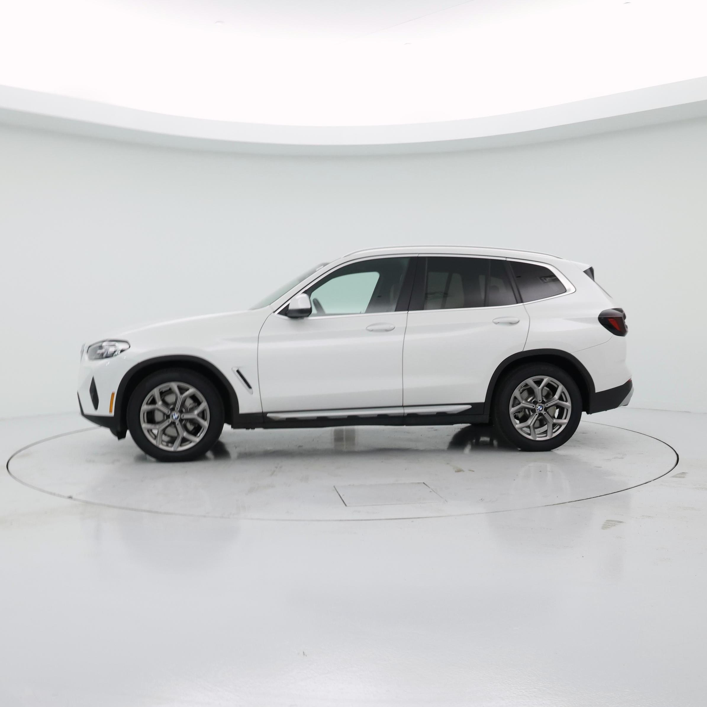 Thumbnail: 2022 BMW X3 - 3