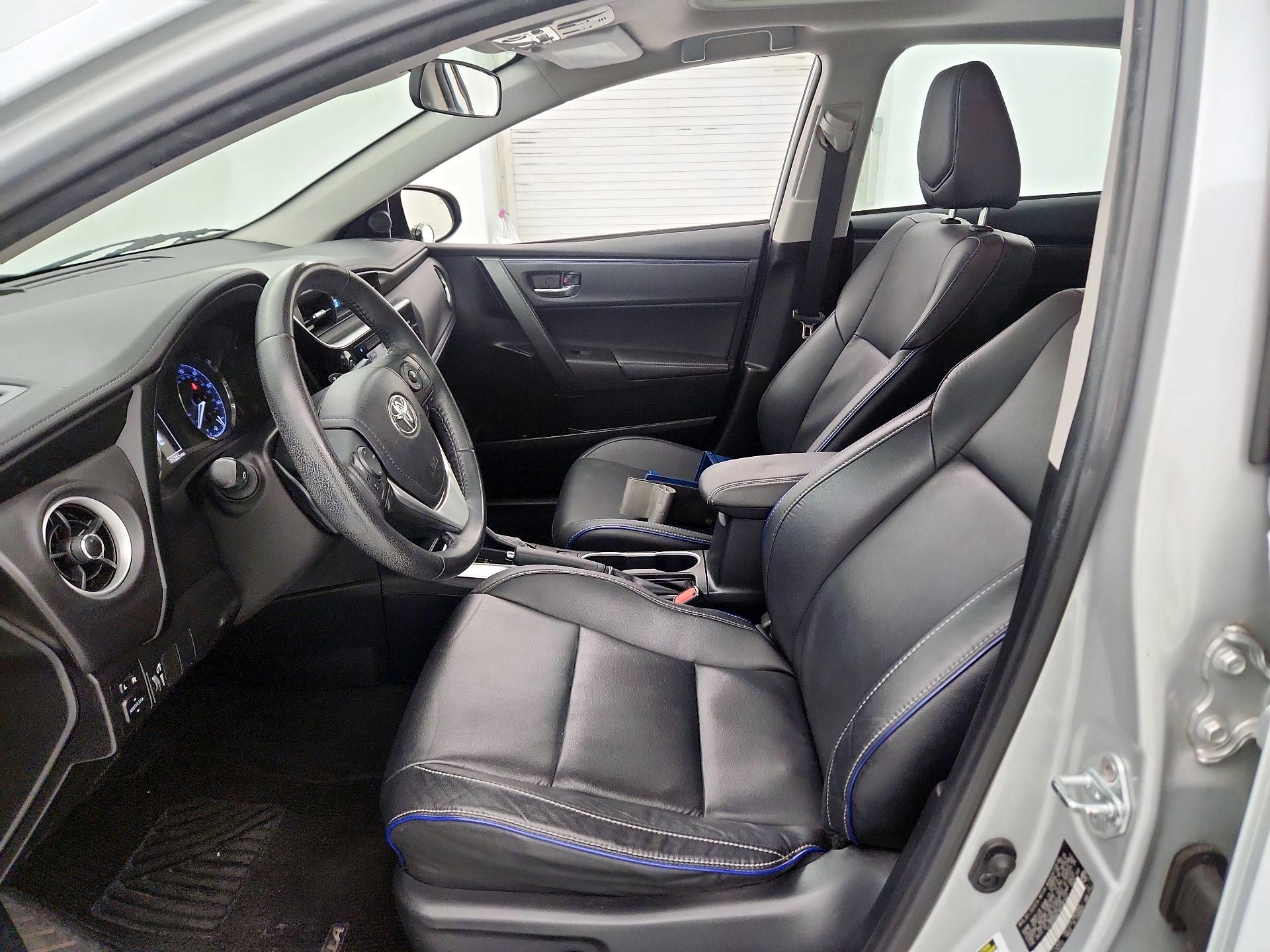 Thumbnail: 2017 Toyota Corolla - 11