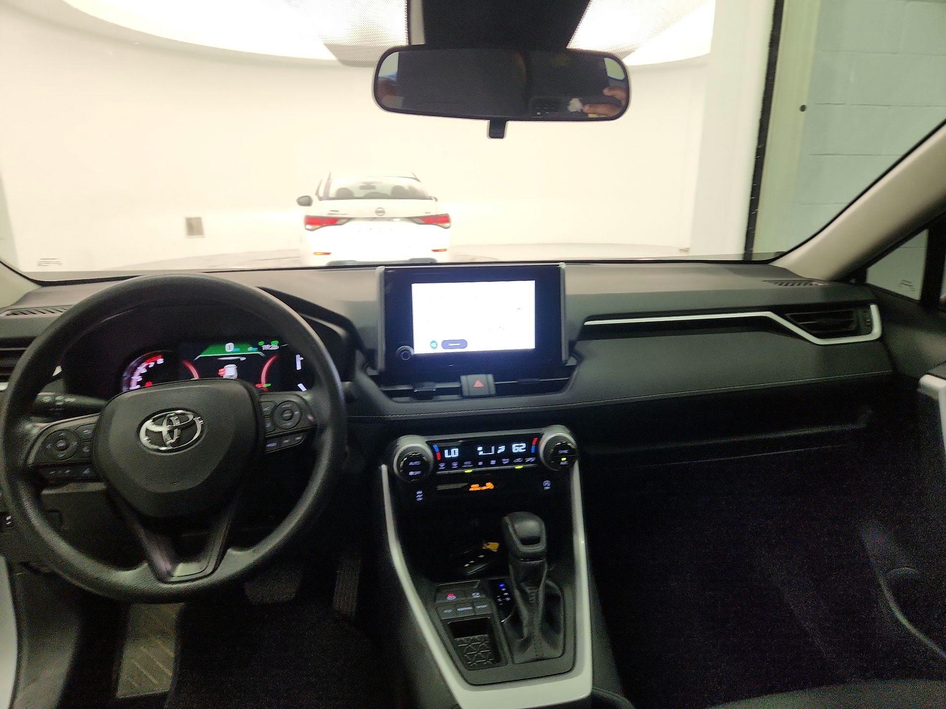 Thumbnail: 2025 Toyota RAV4 - 9