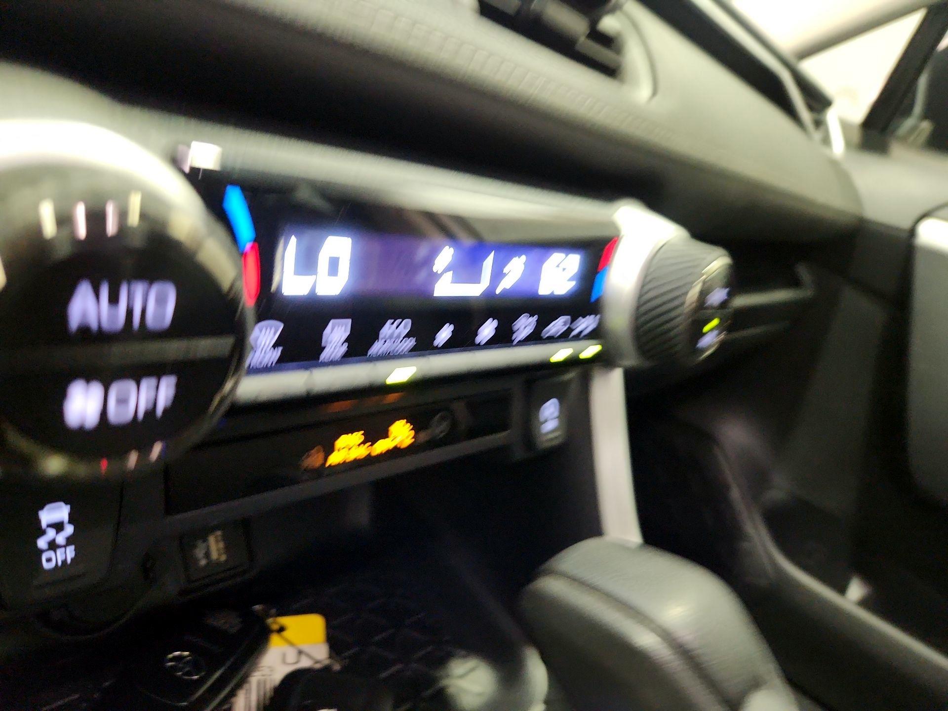 Thumbnail: 2025 Toyota RAV4 - 16