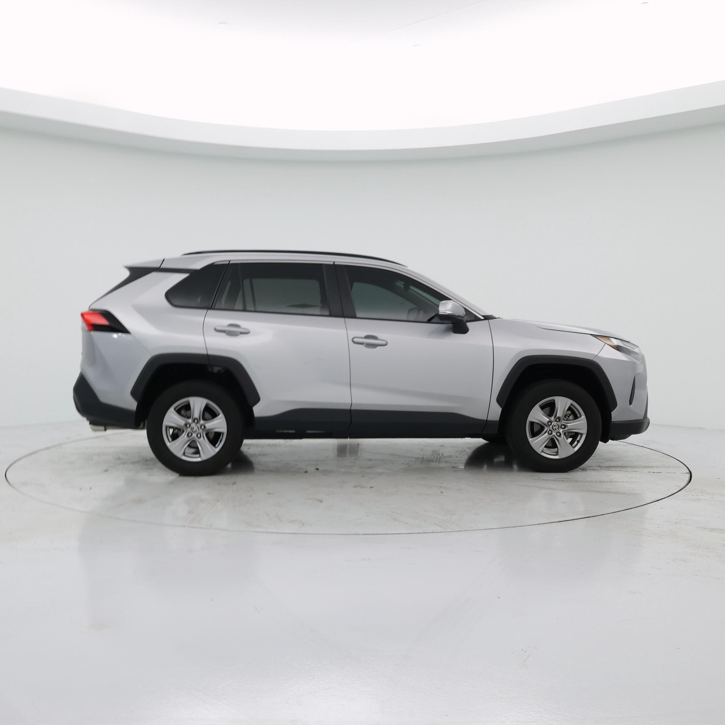 Thumbnail: 2025 Toyota RAV4 - 7