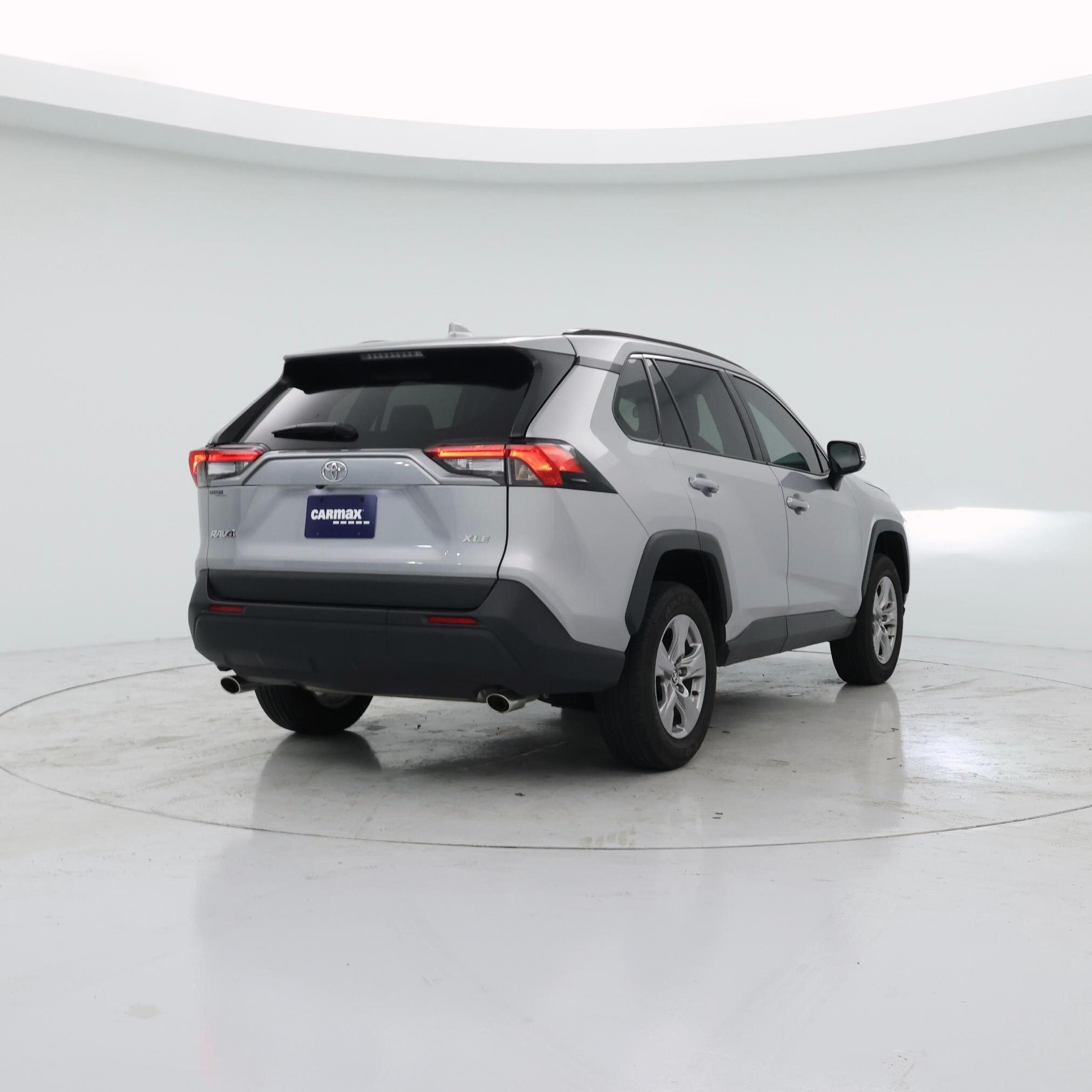 Thumbnail: 2025 Toyota RAV4 - 8