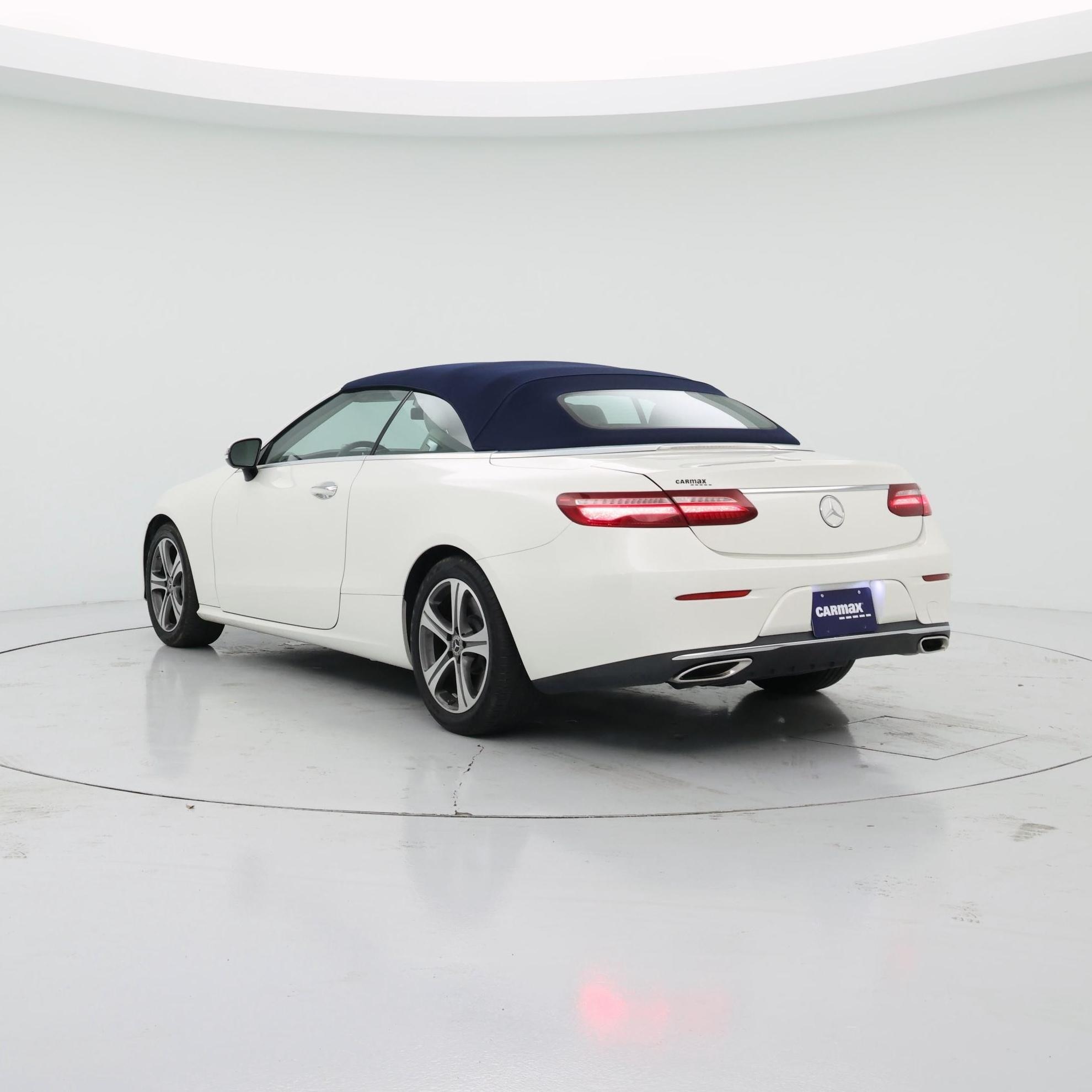 Thumbnail: 2019 Mercedes-Benz E-Class - 2