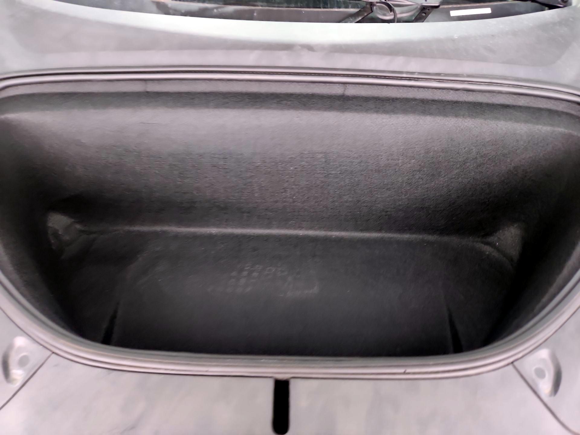 Thumbnail: 2020 Tesla Model X - 18