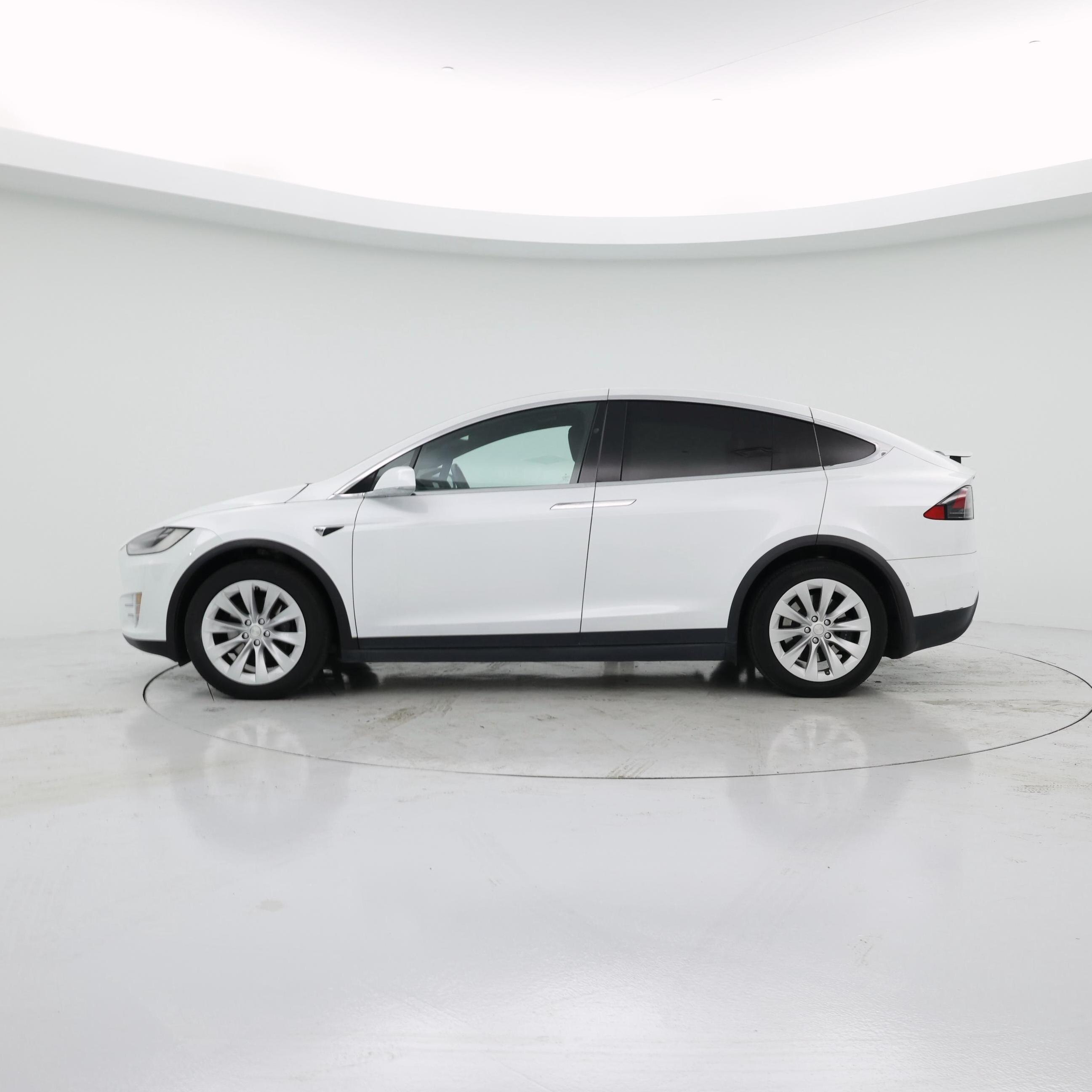 Thumbnail: 2020 Tesla Model X - 3