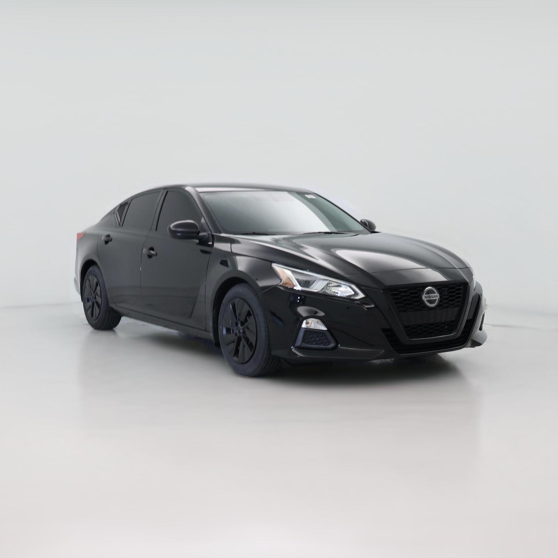 Thumbnail: 2020 Nissan Altima - 1
