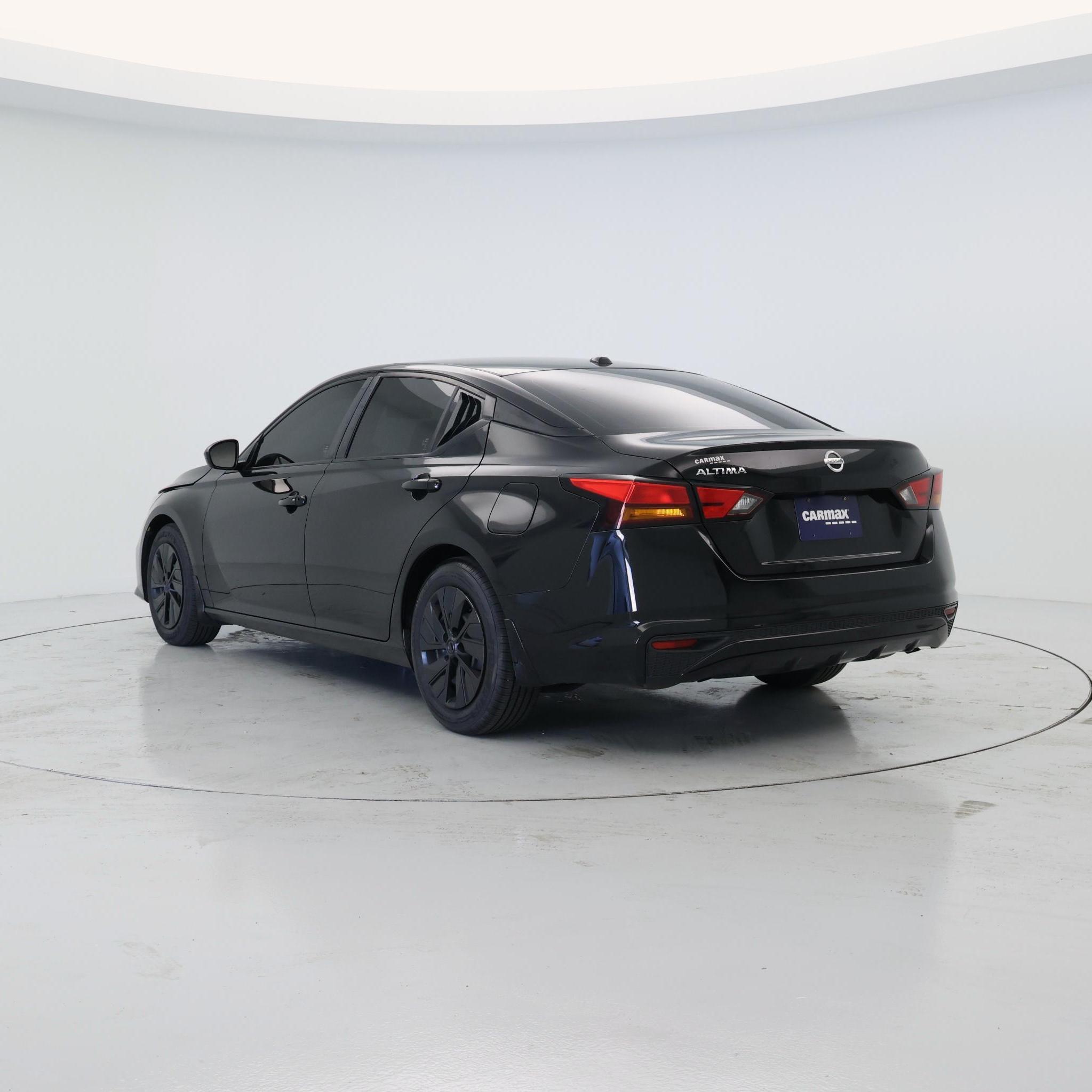 Thumbnail: 2020 Nissan Altima - 2