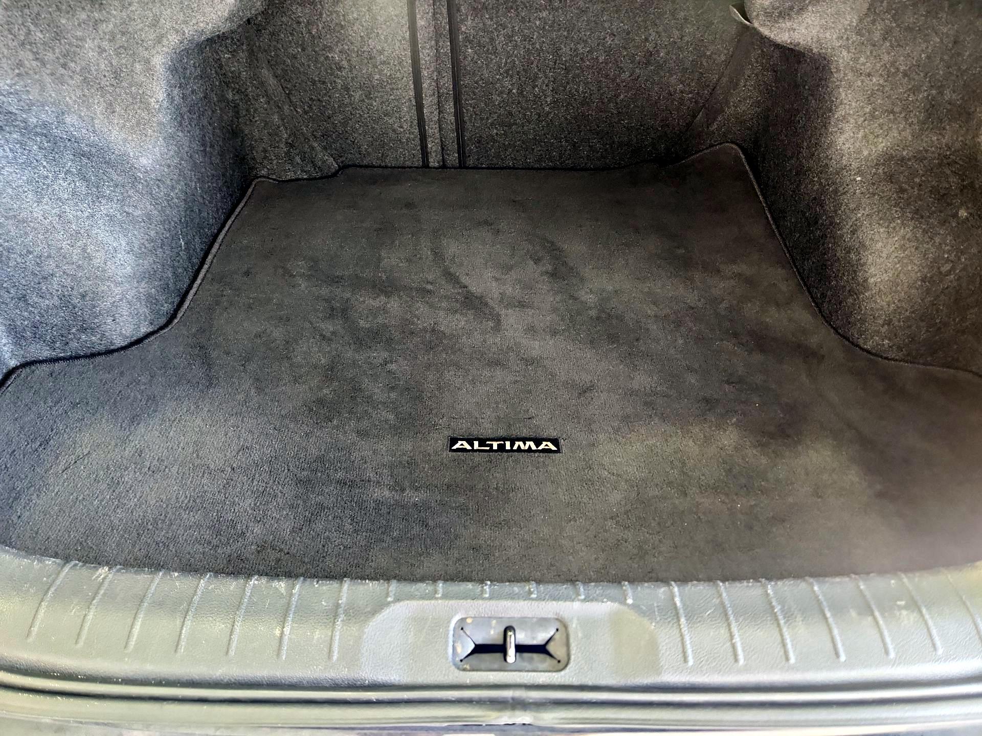 Thumbnail: 2020 Nissan Altima - 20