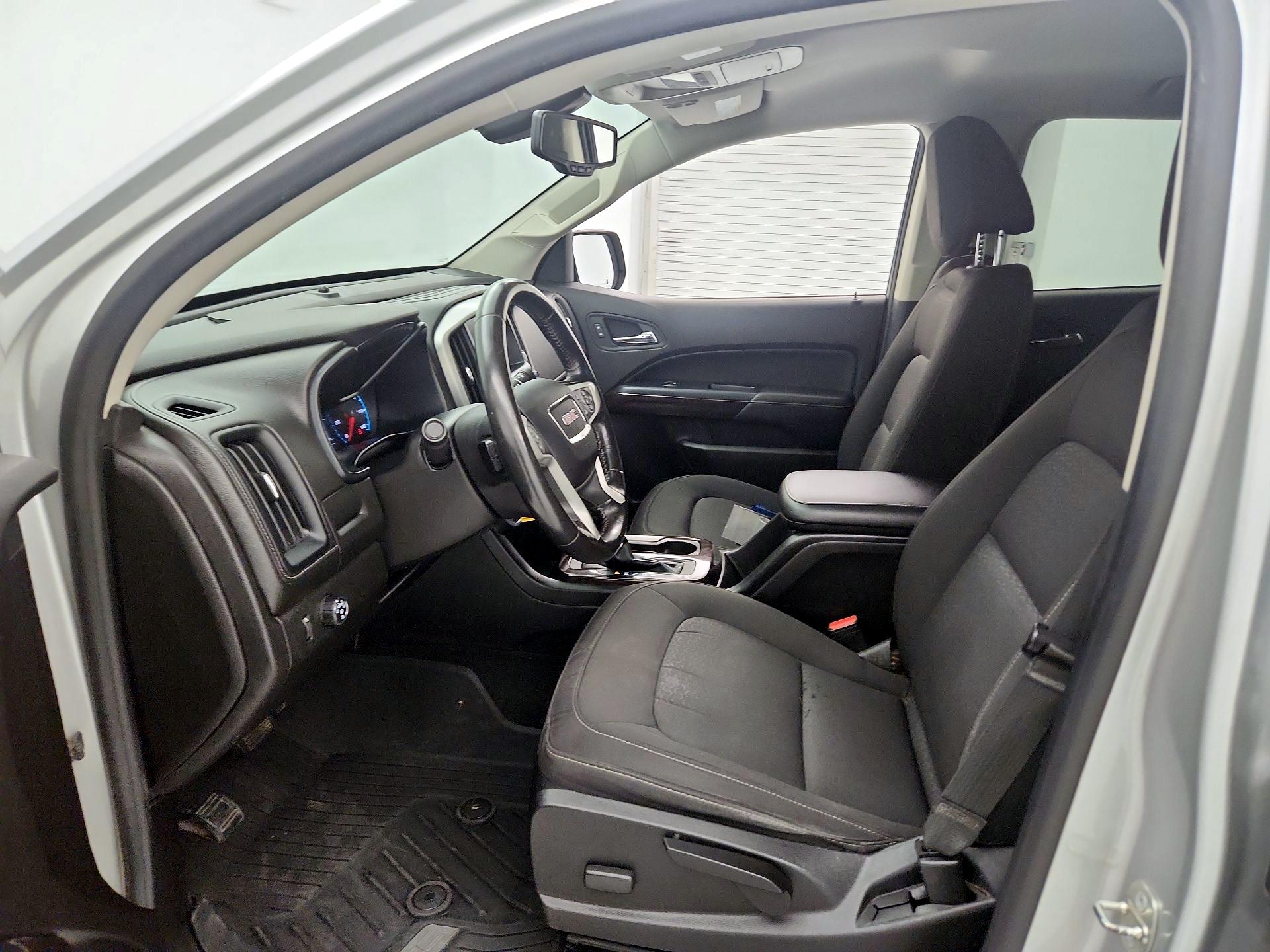 Thumbnail: 2018 GMC Canyon - 11