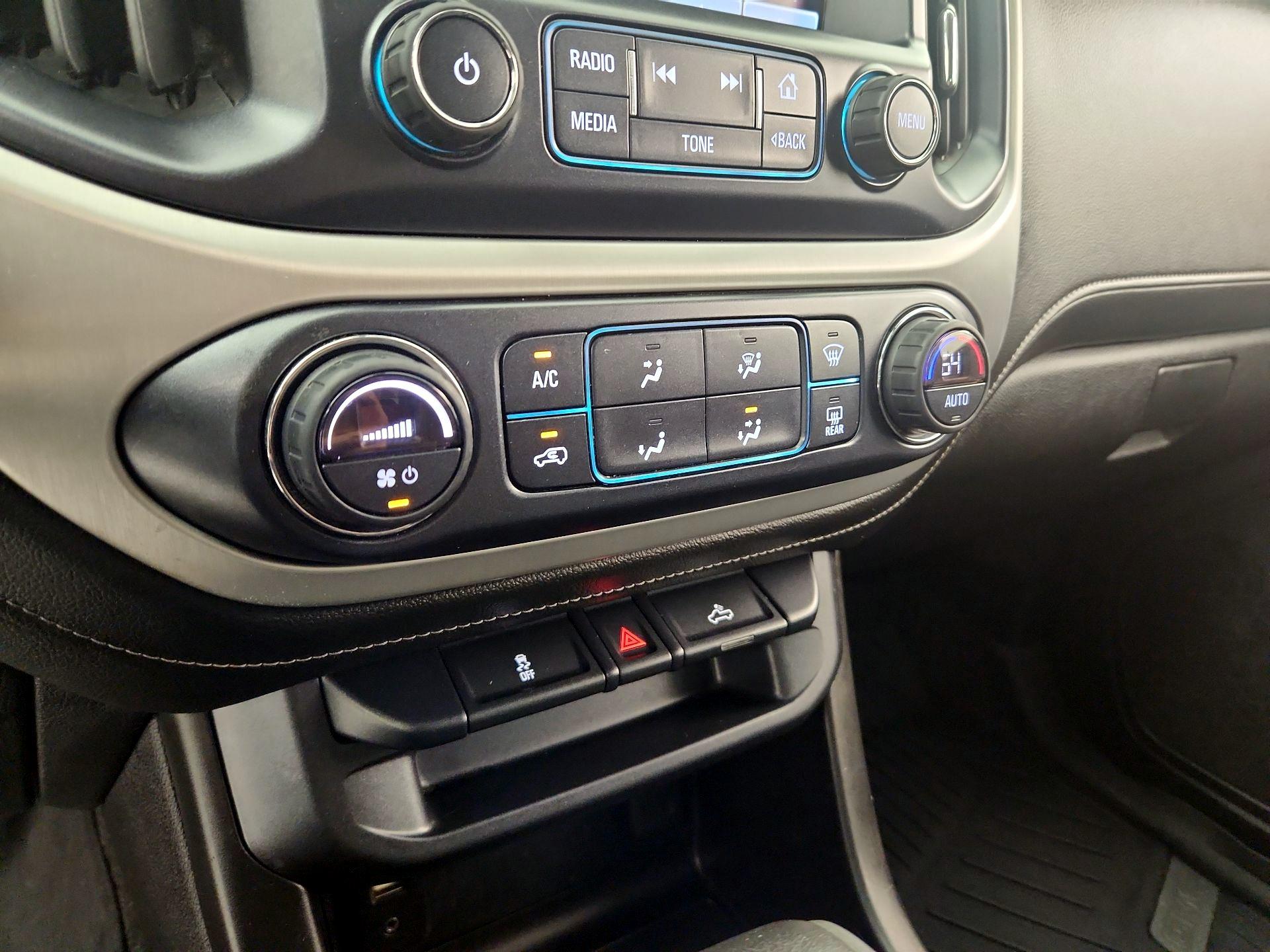 Thumbnail: 2018 GMC Canyon - 16