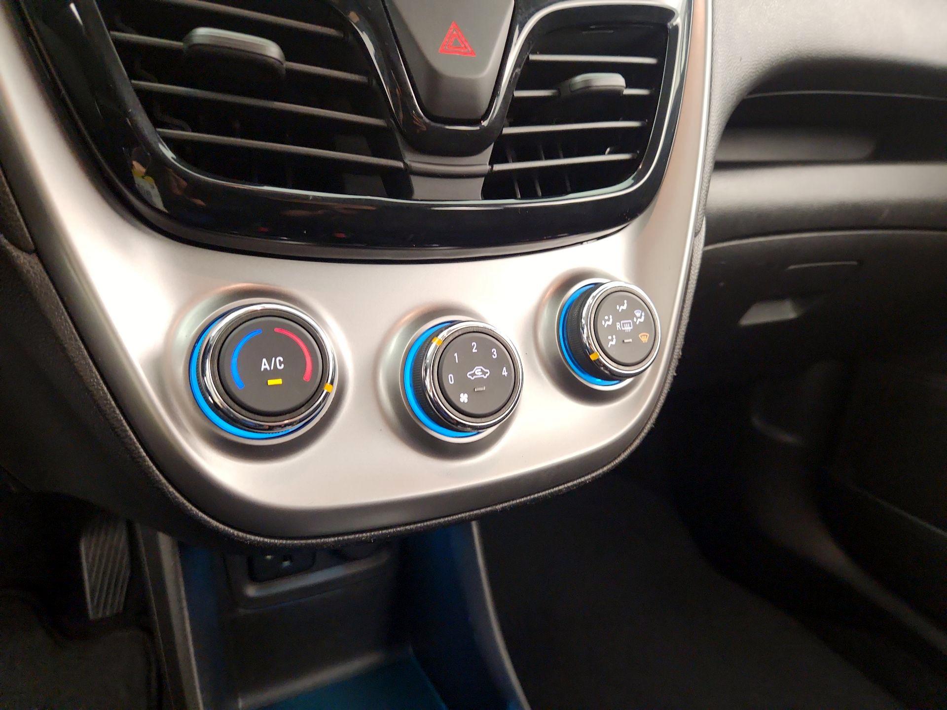 Thumbnail: 2018 Chevrolet Spark - 16