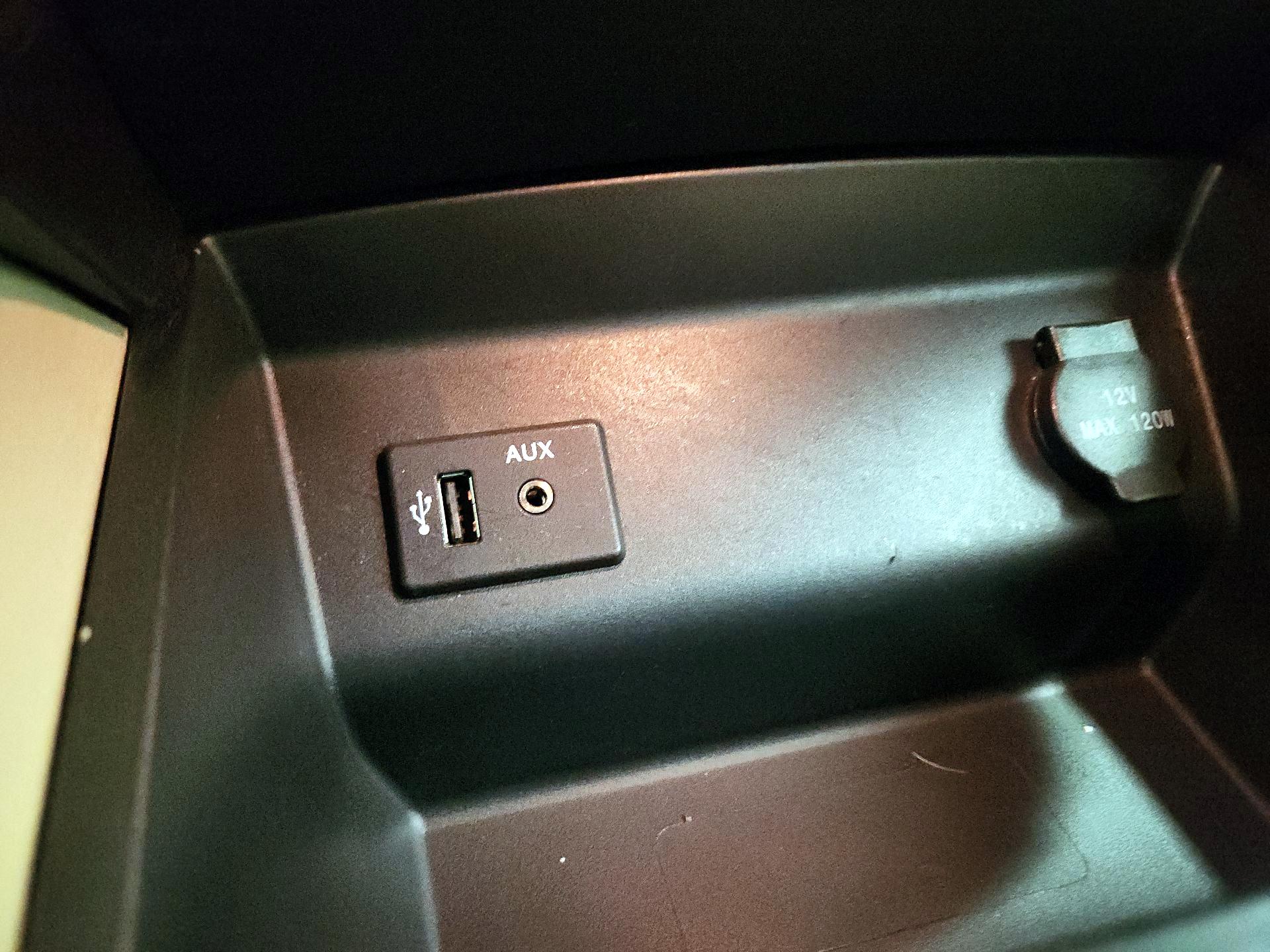 Thumbnail: 2016 Nissan Altima - 19