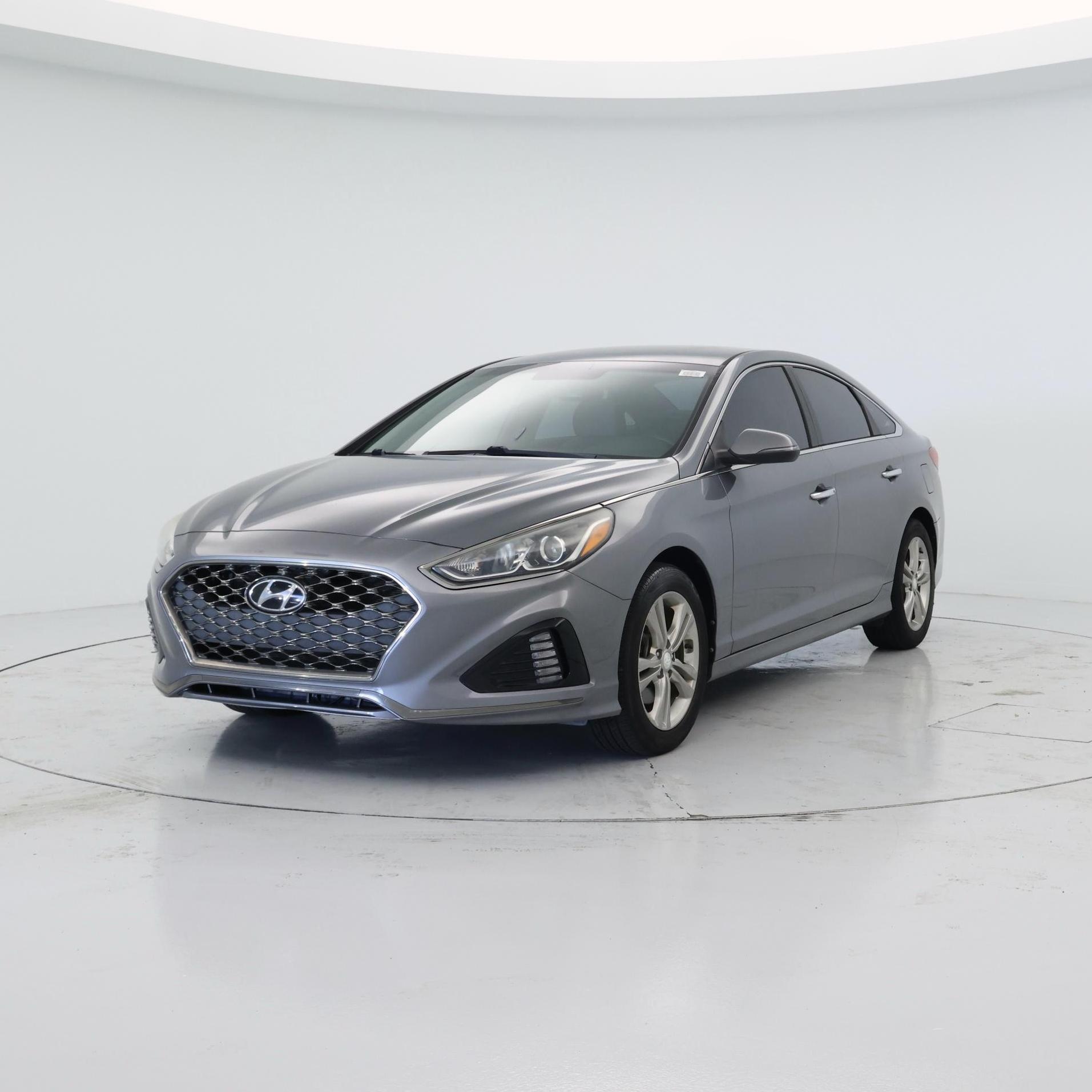 Thumbnail: 2019 Hyundai Sonata - 4