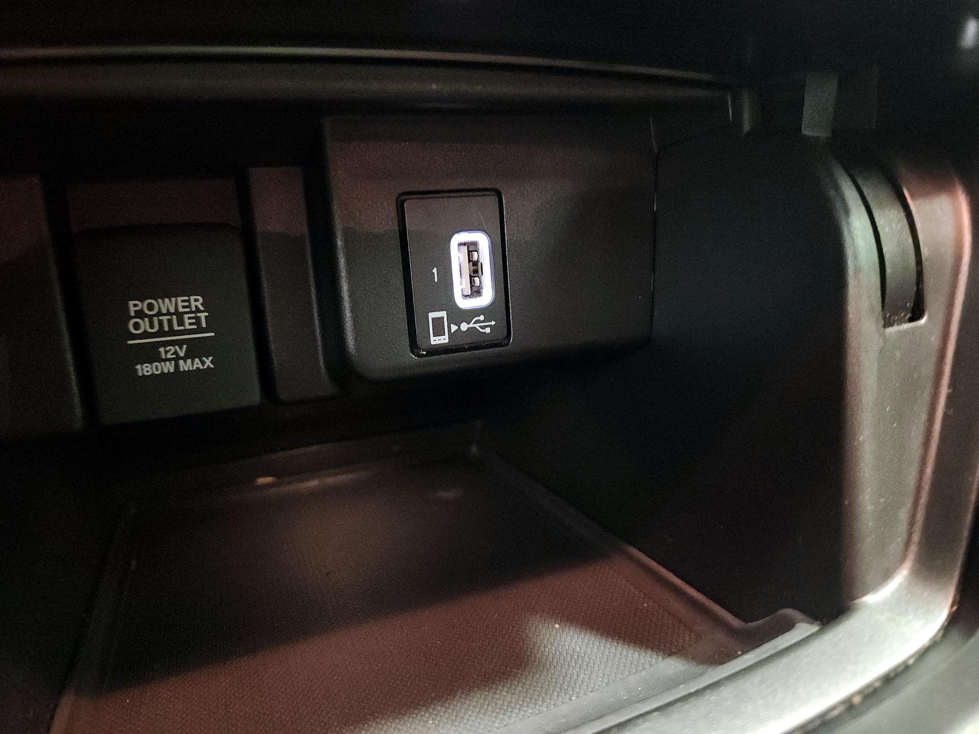 Thumbnail: 2018 Honda Accord - 18