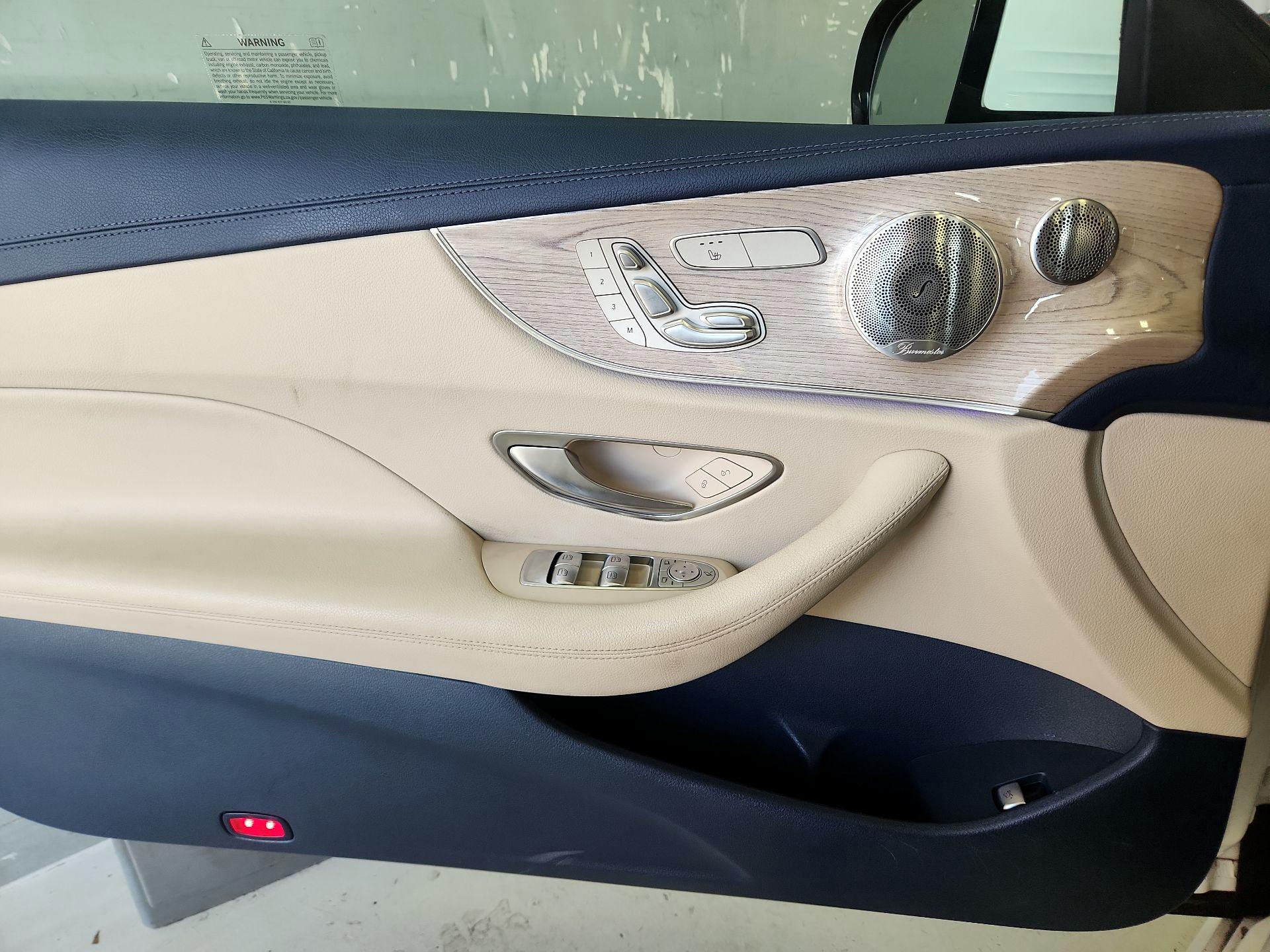 Thumbnail: 2019 Mercedes-Benz E-Class - 12