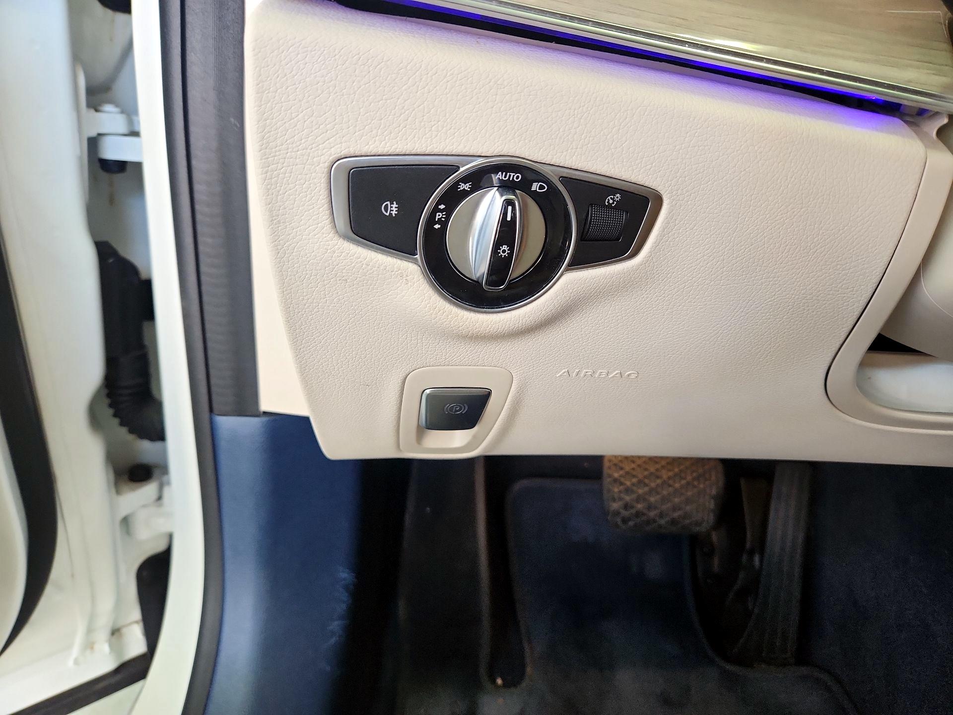 Thumbnail: 2019 Mercedes-Benz E-Class - 13