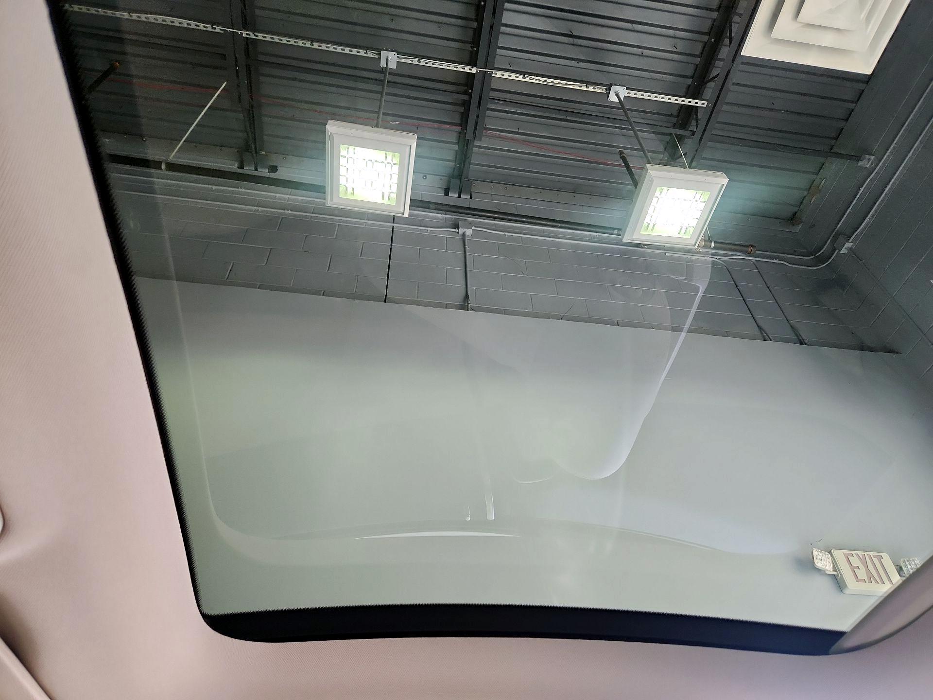 Thumbnail: 2019 Mercedes-Benz E-Class - 19