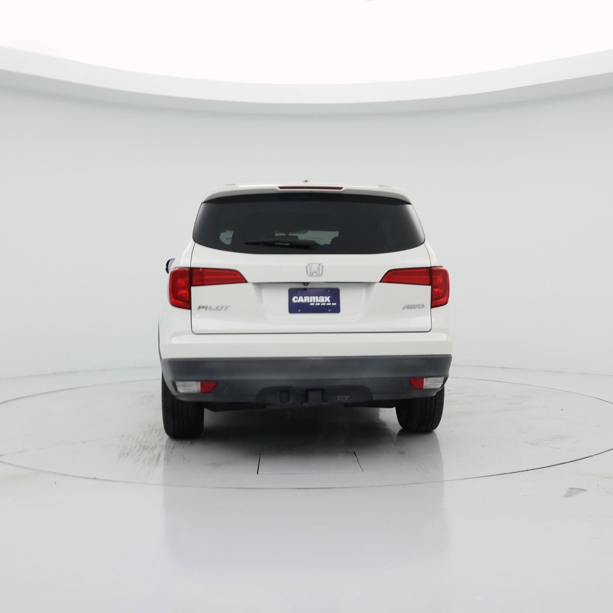 Thumbnail: 2017 Honda Pilot - 6