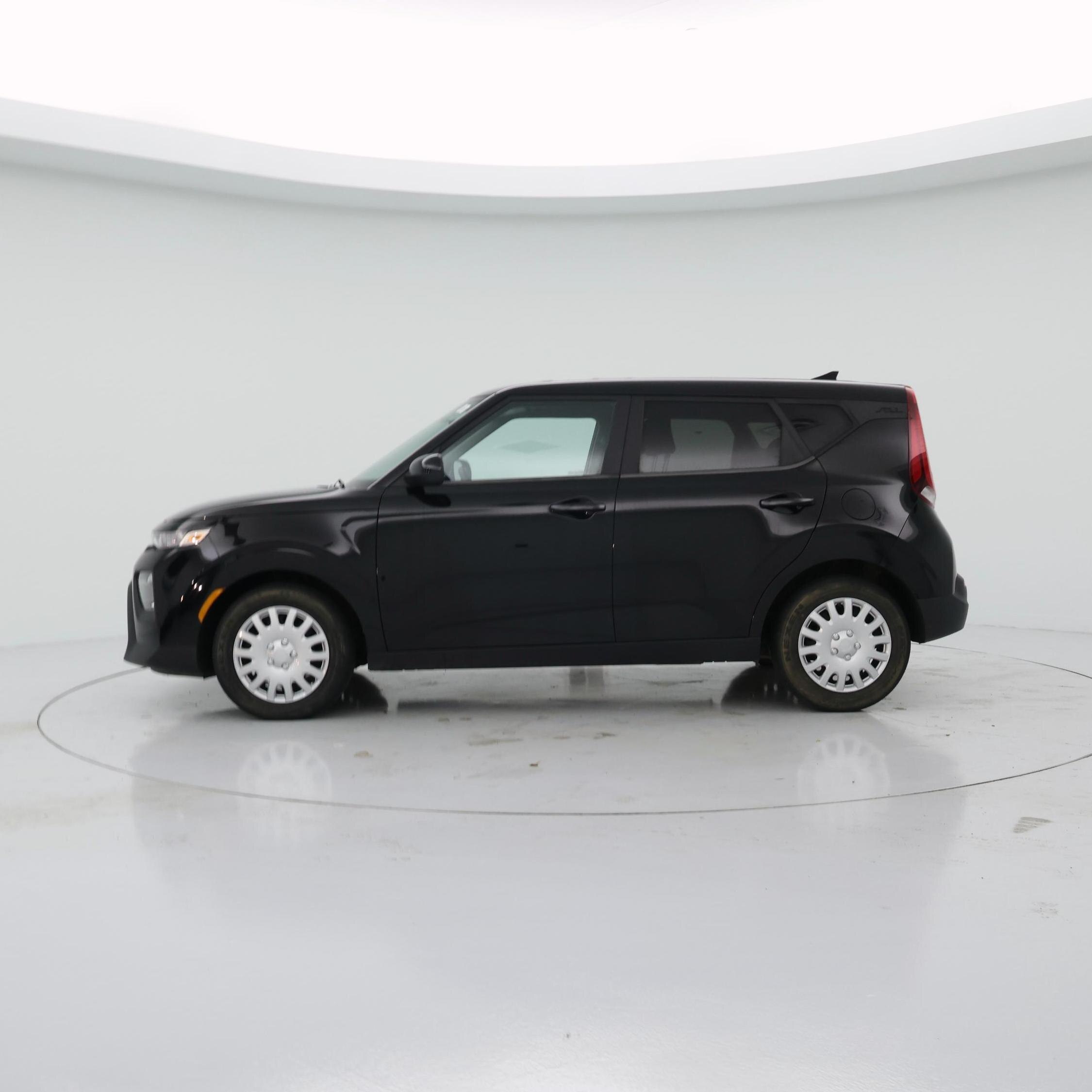 Thumbnail: 2022 Kia Soul - 3