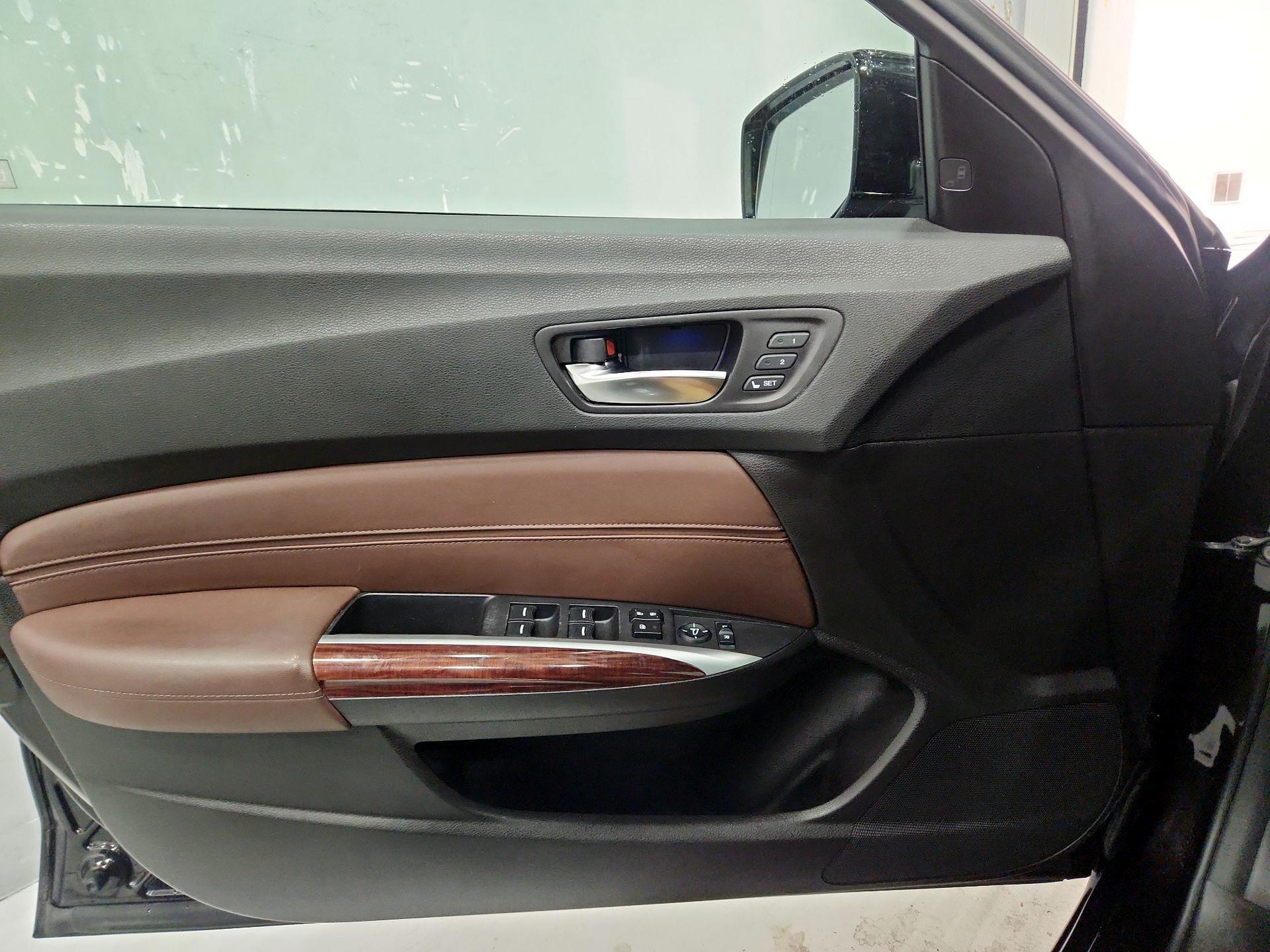 Thumbnail: 2015 Acura TLX - 12