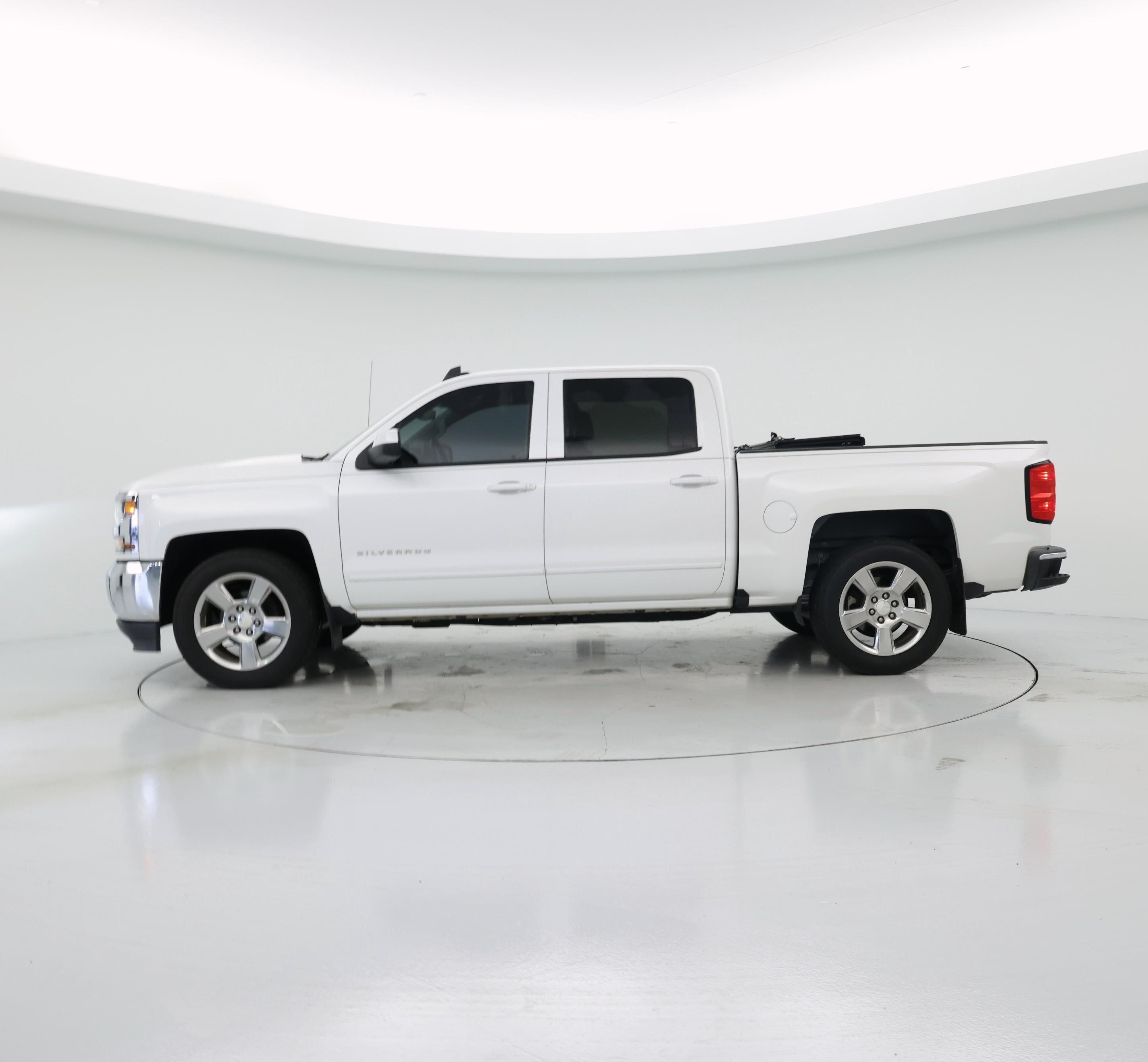 Thumbnail: 2017 Chevrolet Silverado 1500 - 3