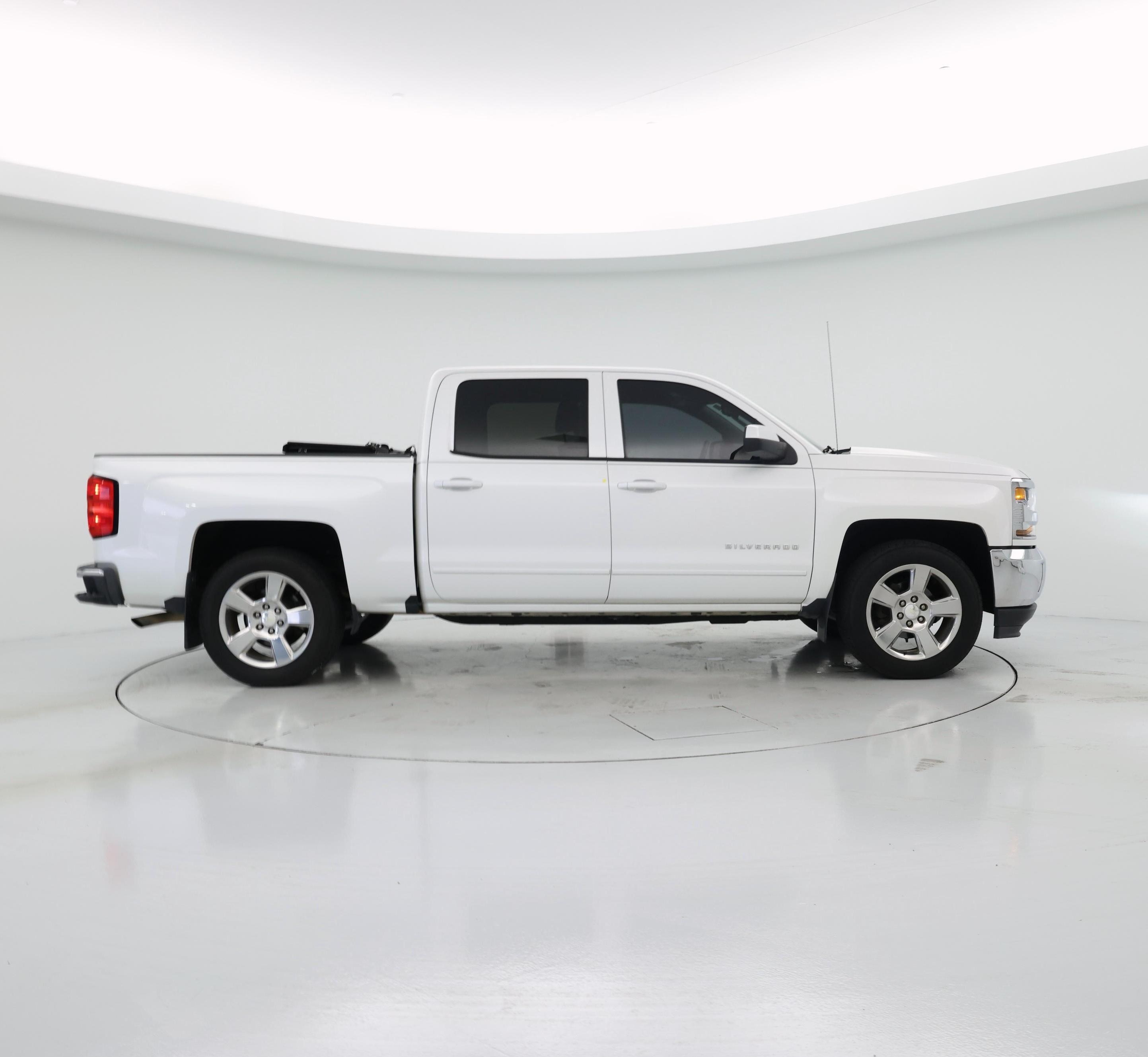 Thumbnail: 2017 Chevrolet Silverado 1500 - 7