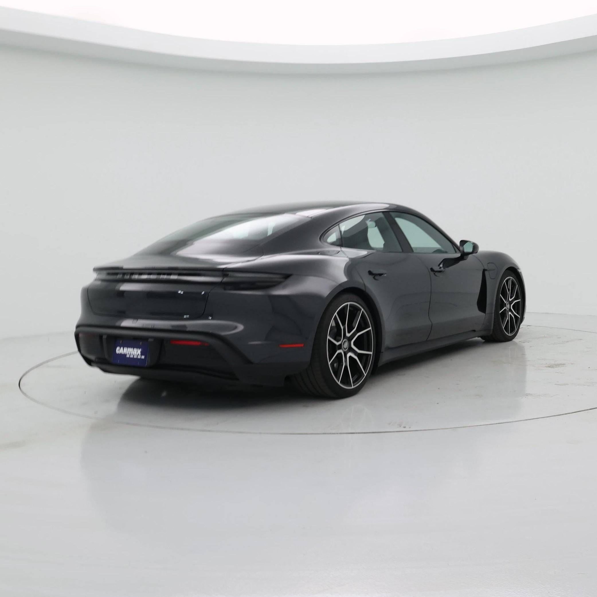 Thumbnail: 2023 Porsche Taycan - 8
