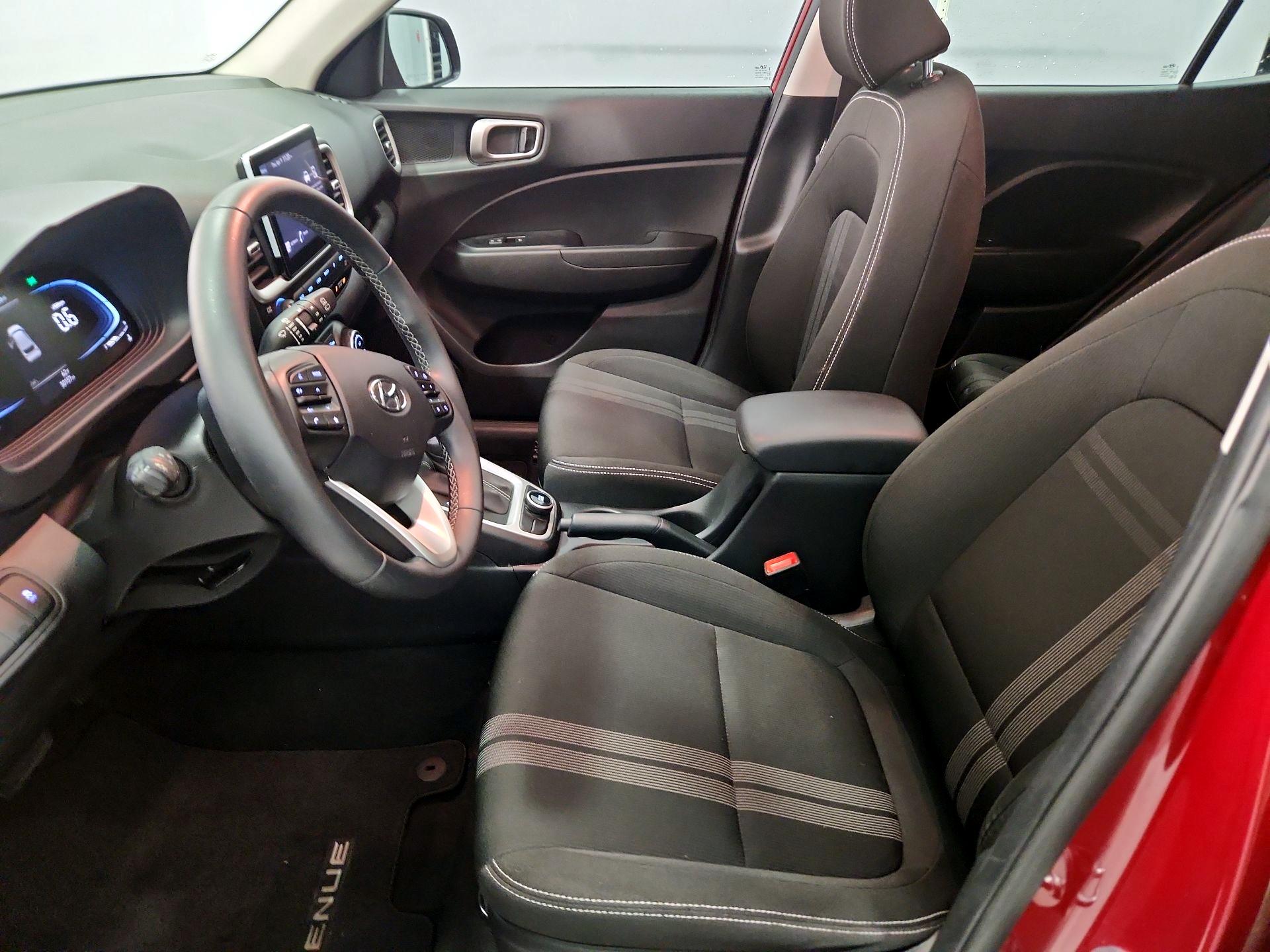 Thumbnail: 2023 Hyundai Venue - 11