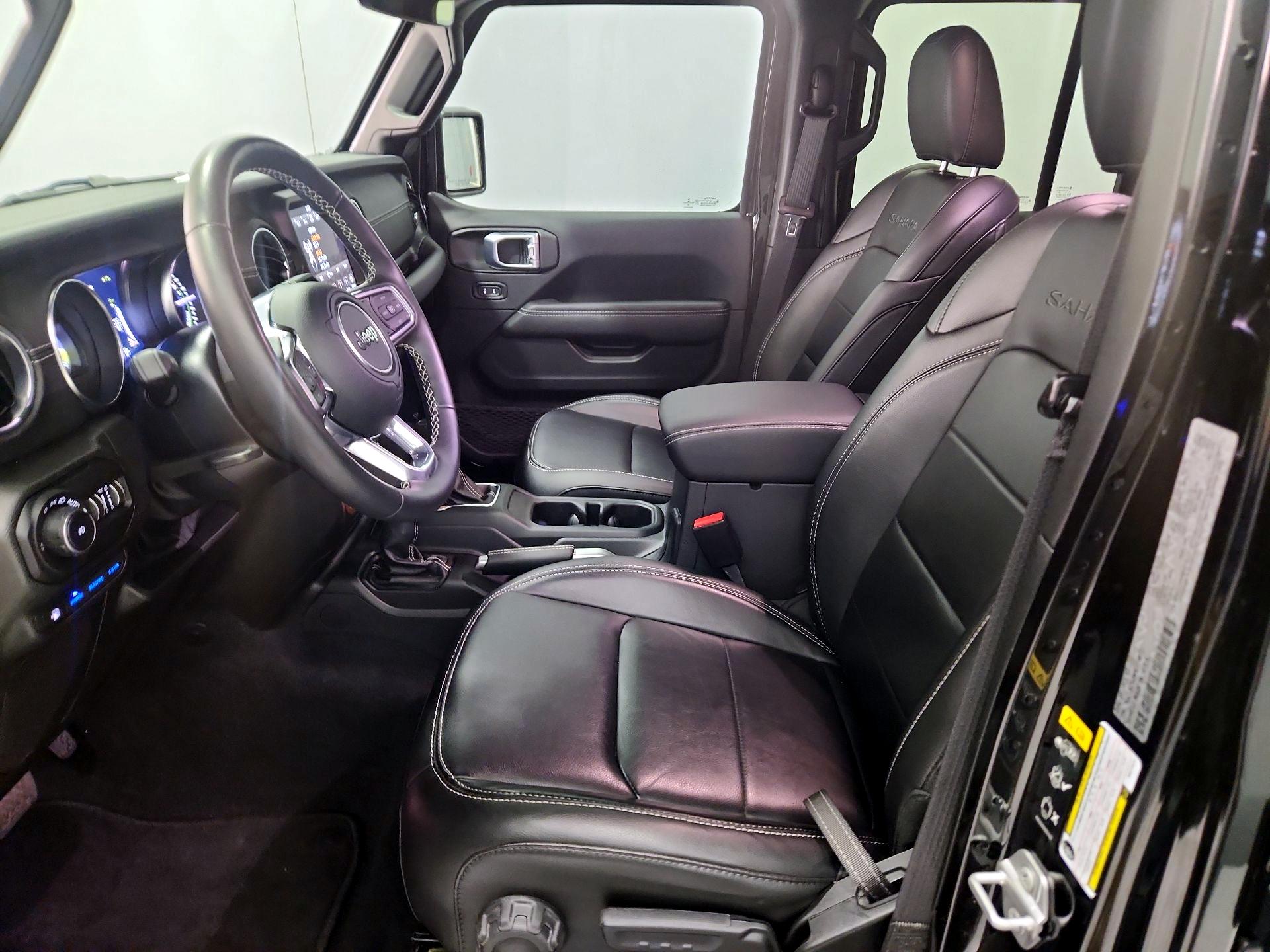 Thumbnail: 2022 Jeep Wrangler - 11