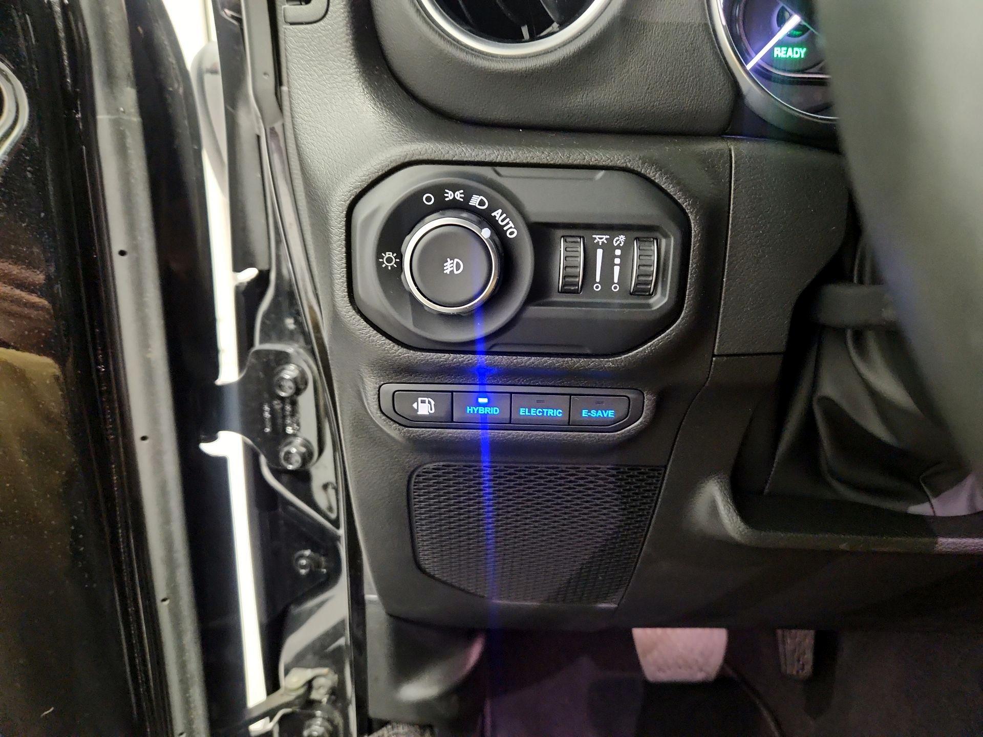 Thumbnail: 2022 Jeep Wrangler - 13