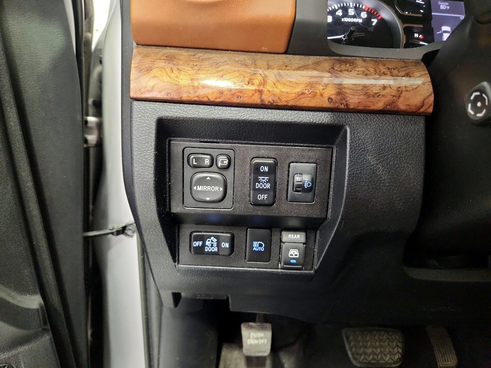 2018 Toyota Tundra 1794 Edition - Photo 14