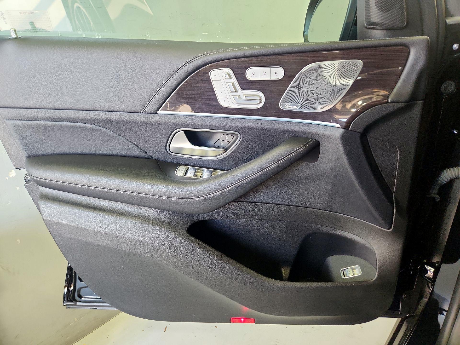 Thumbnail: 2020 Mercedes-Benz GLE - 12