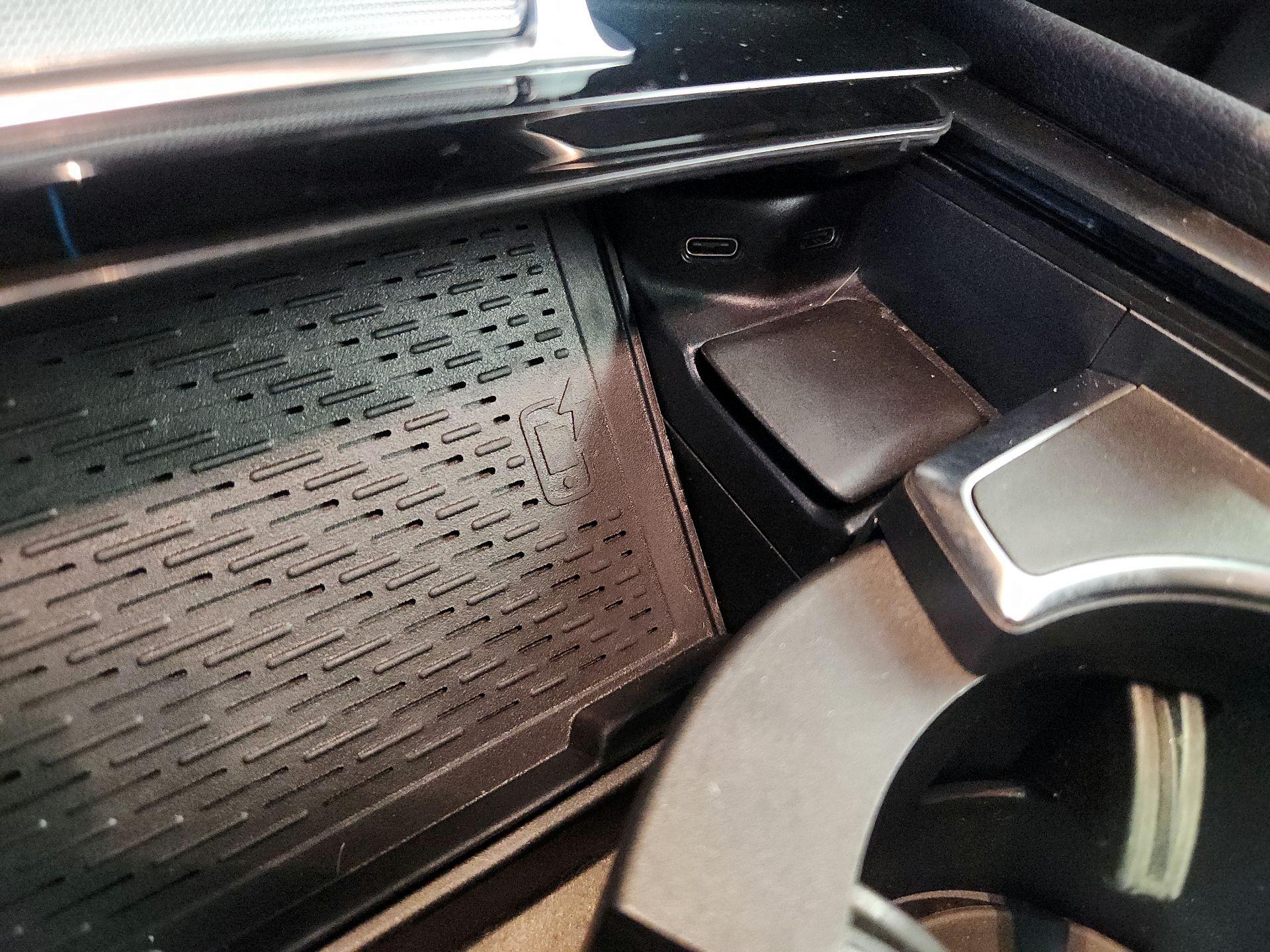 Thumbnail: 2020 Mercedes-Benz GLE - 18