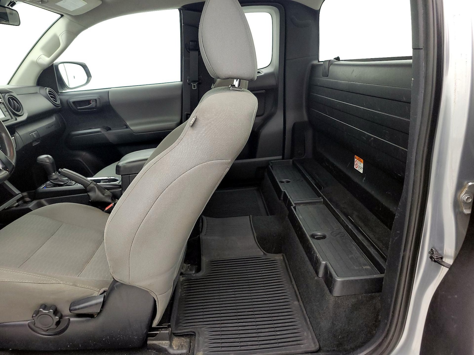 2018 Toyota Tacoma SR - Photo 20