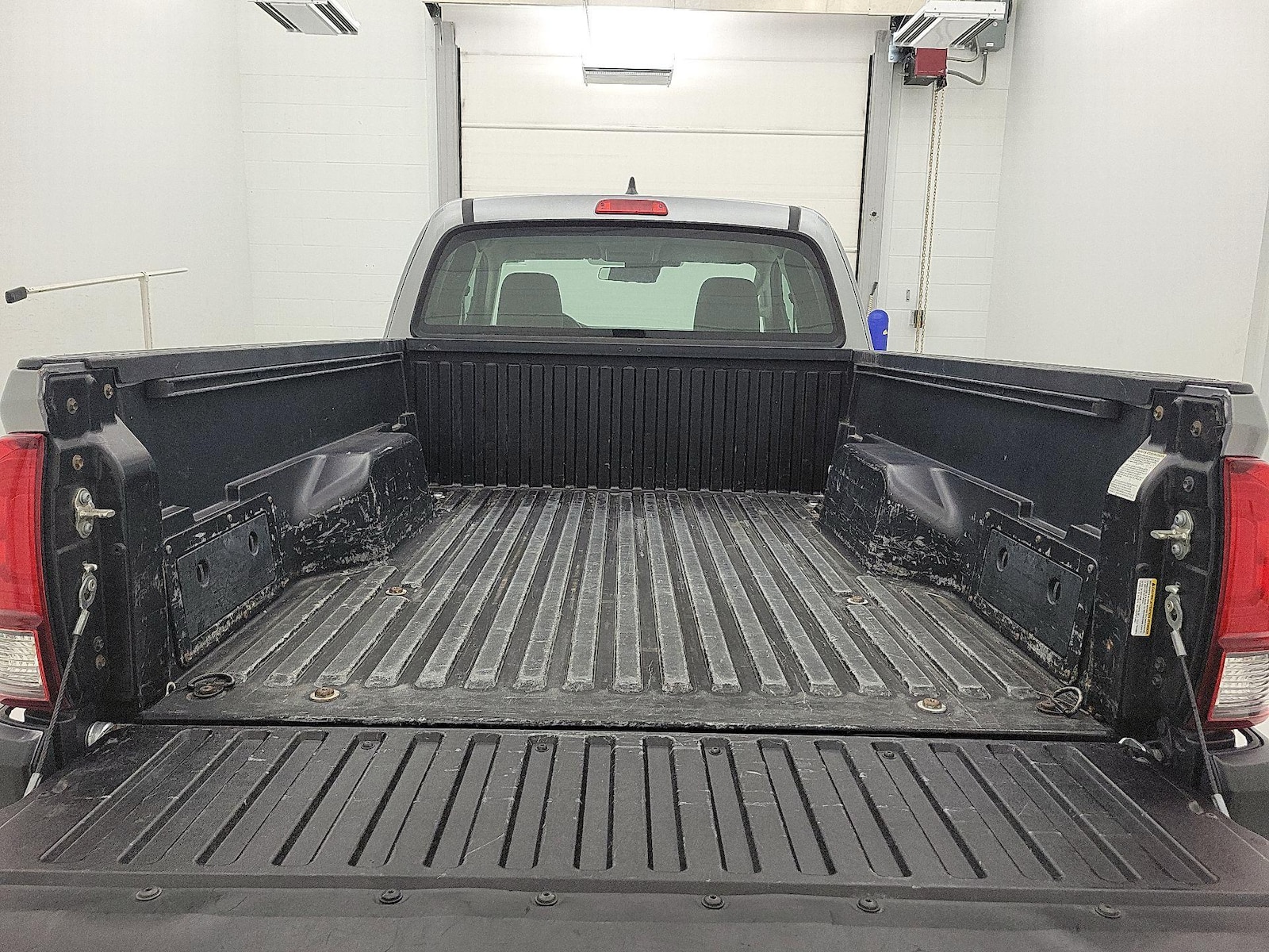 2018 Toyota Tacoma SR - Photo 21