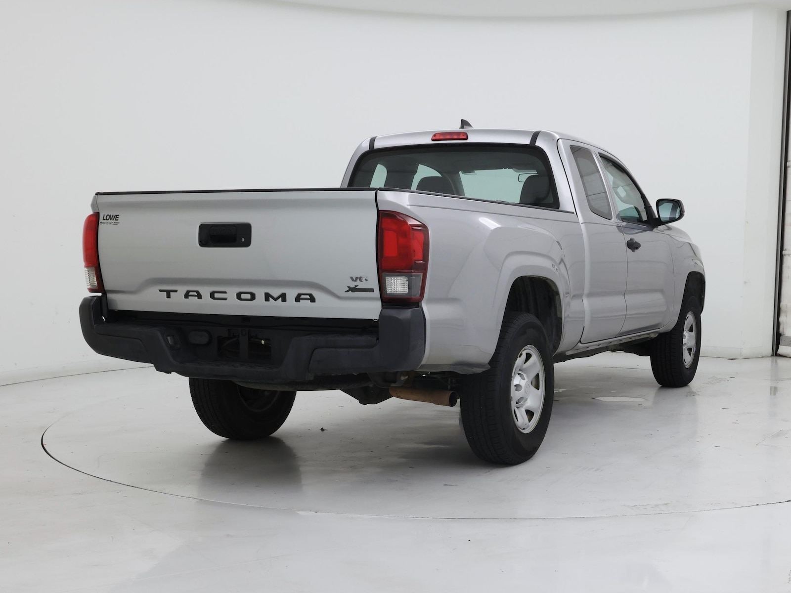 2018 Toyota Tacoma SR - Photo 9